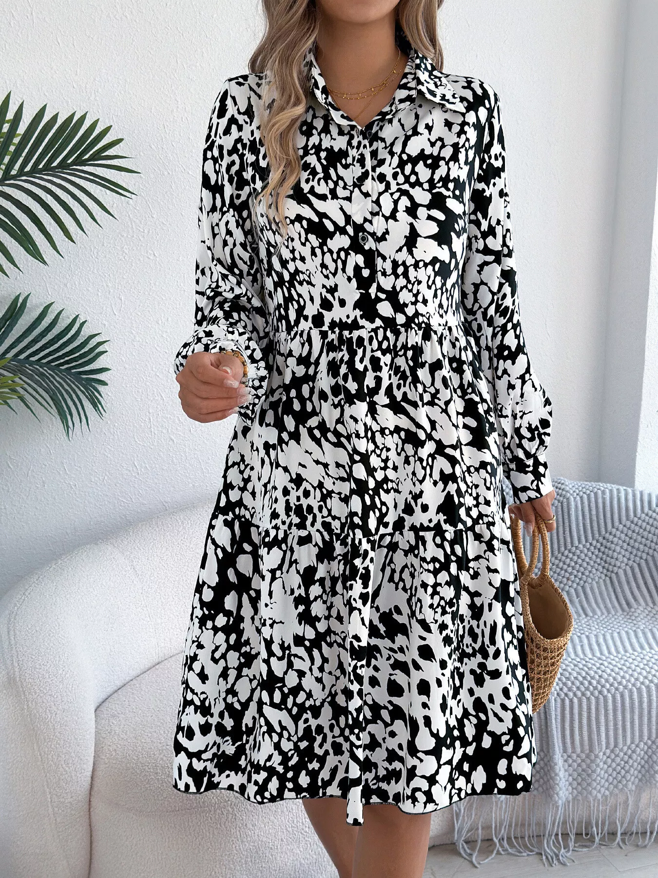 Printed Collared Neck Long Sleeve Dress - Image 18