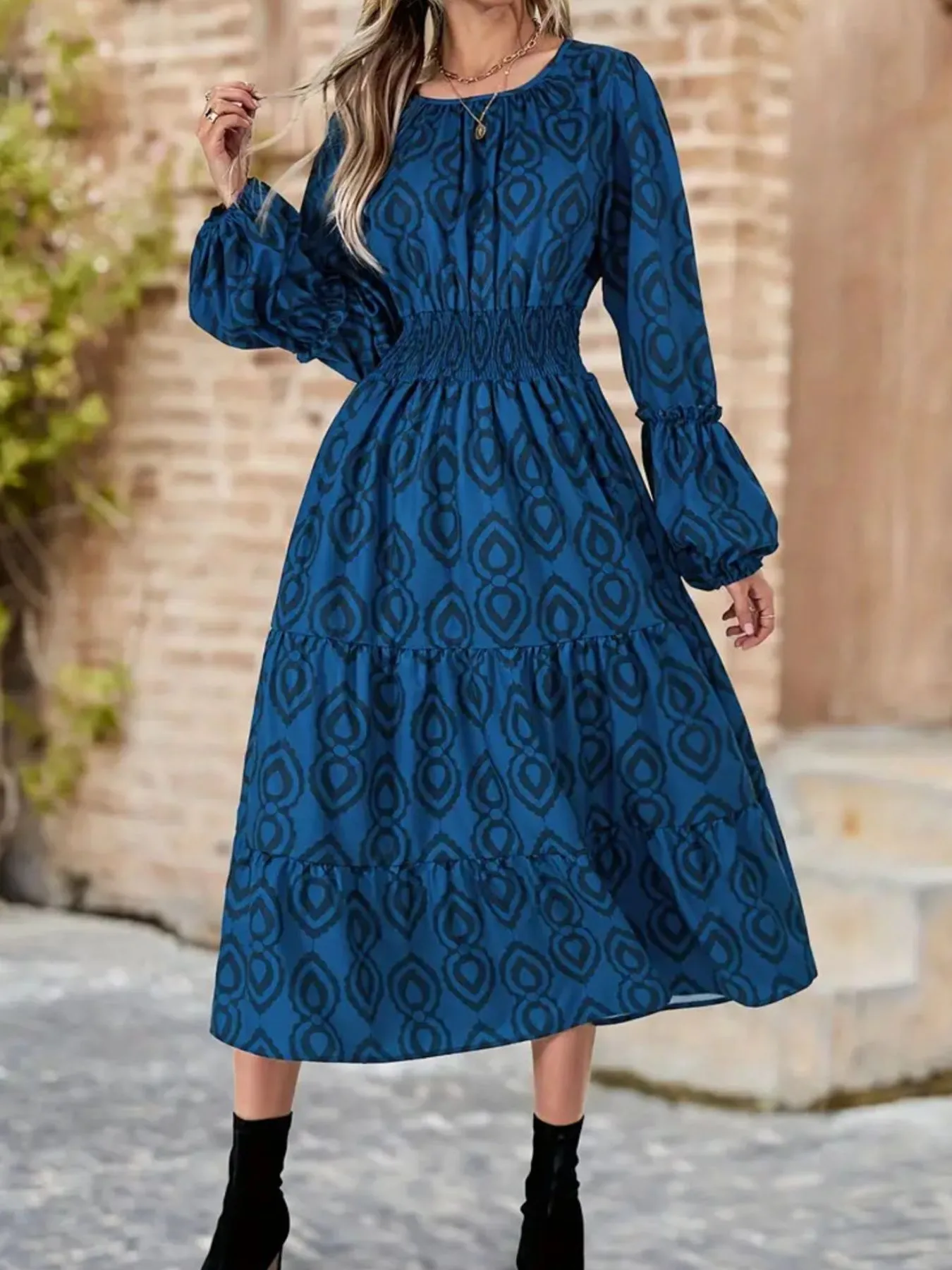 Printed Round Neck Balloon Sleeve Dress - Image 2