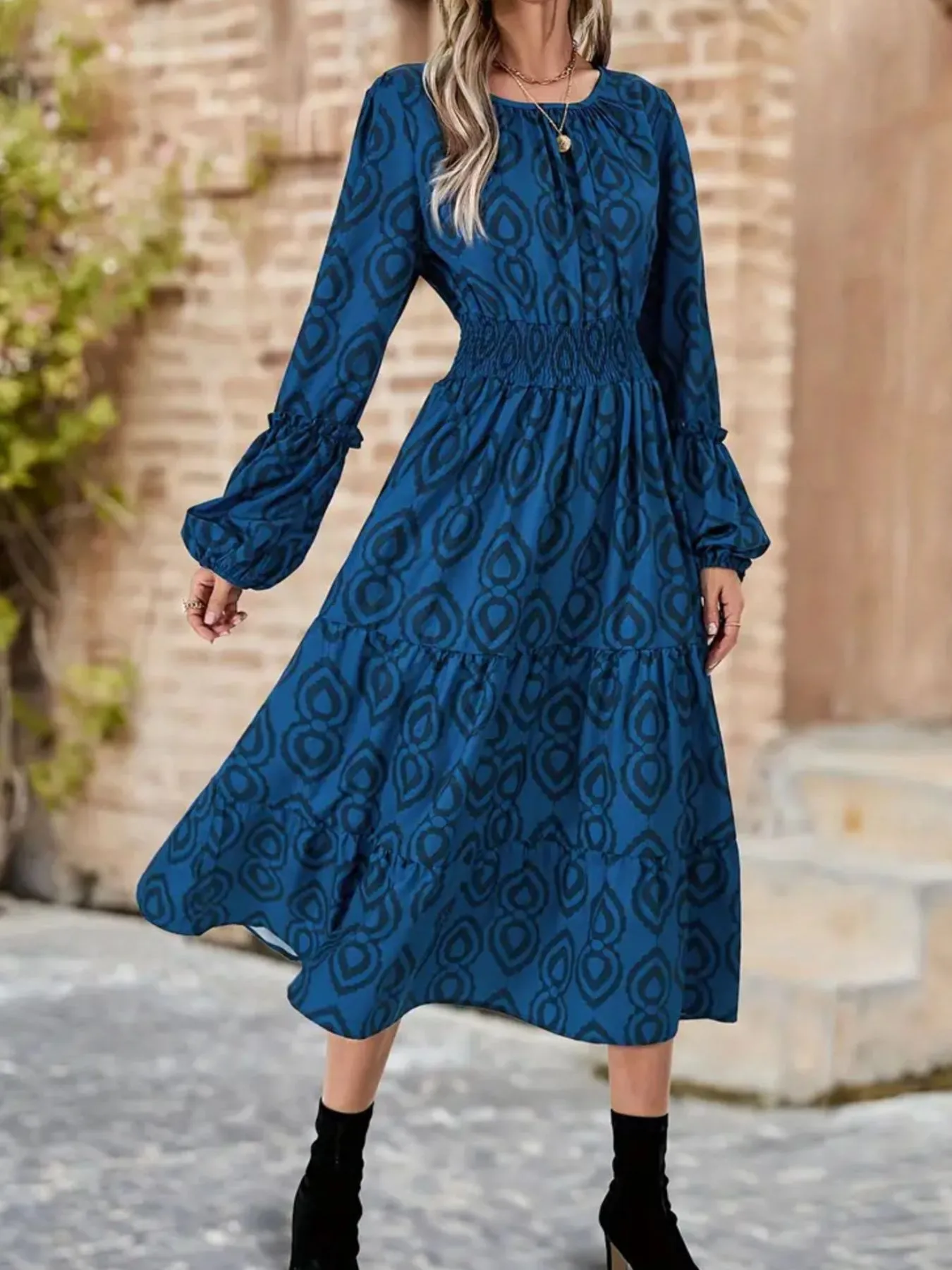 Printed Round Neck Balloon Sleeve Dress - Image 3