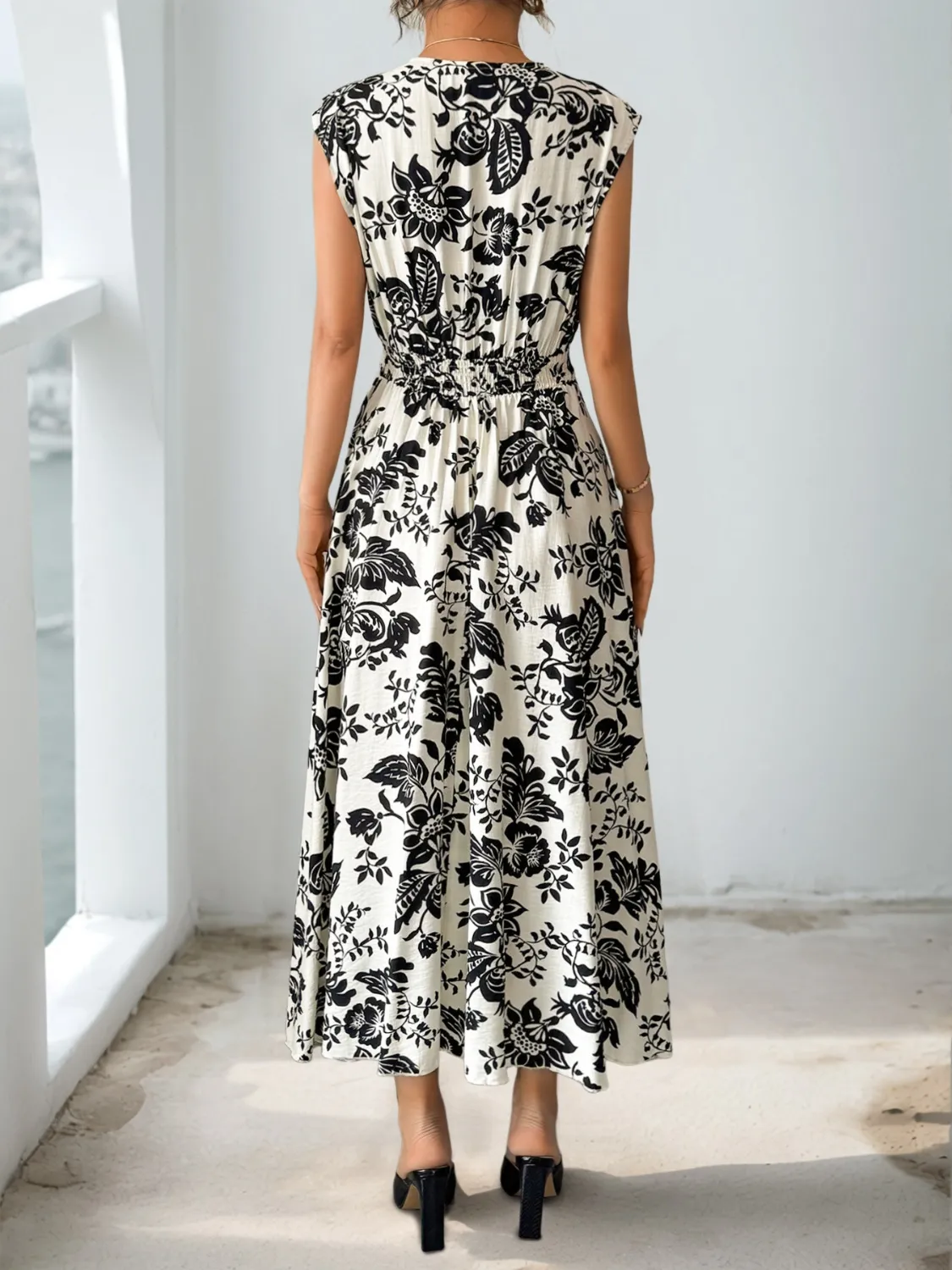 Printed V-Neck Cap Sleeve Dress - Image 6