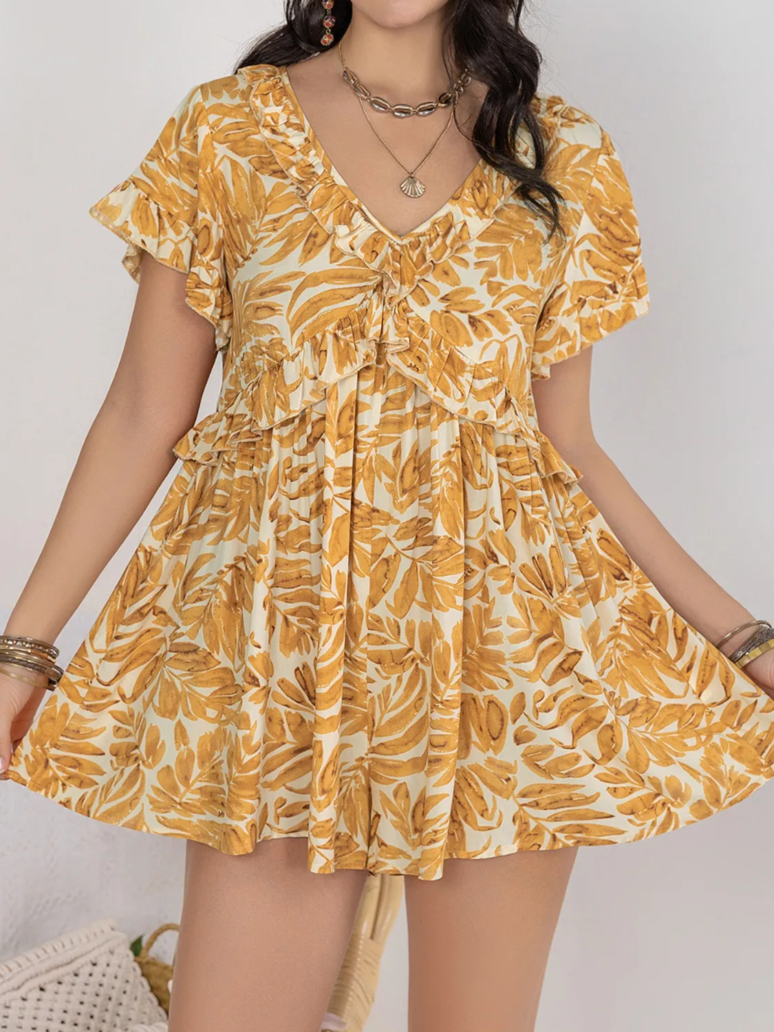 Printed V-Neck Short Sleeve Romper - Image 3