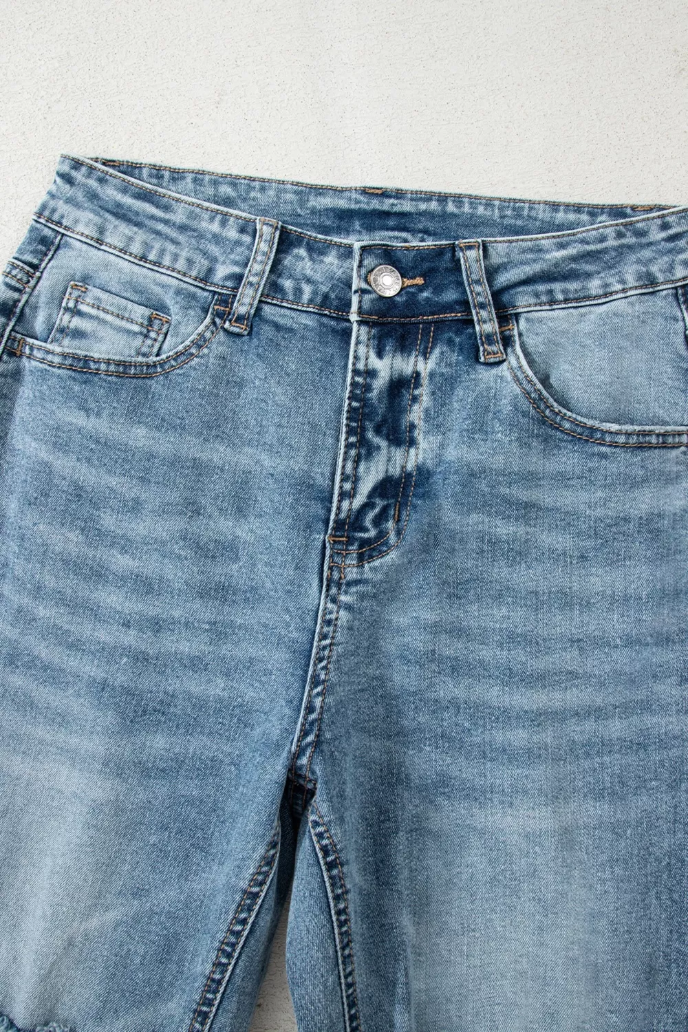 Raw Hem Ripped Open Knee Fit Flare Jeans - Image 5