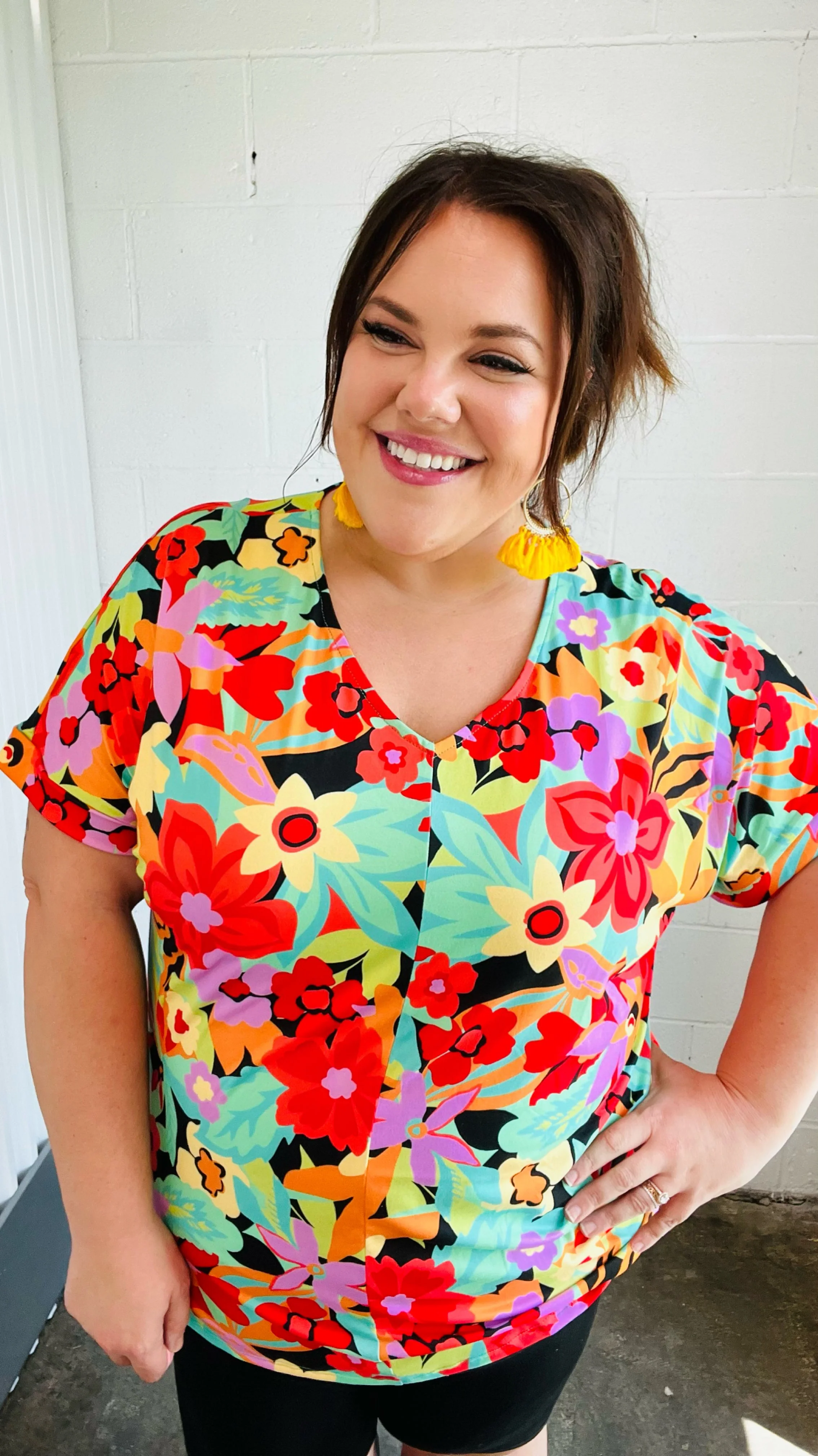 Multicolor Tropical Floral V Neck Drop Shoulder Top - Image 11