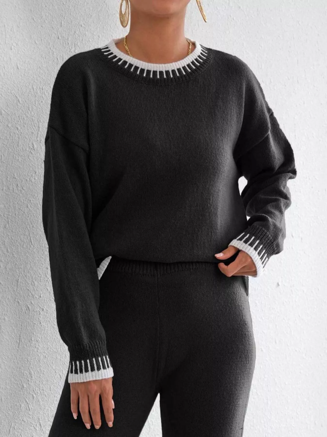 Relaxed Fit Long Sleeve Sweater - Image 11