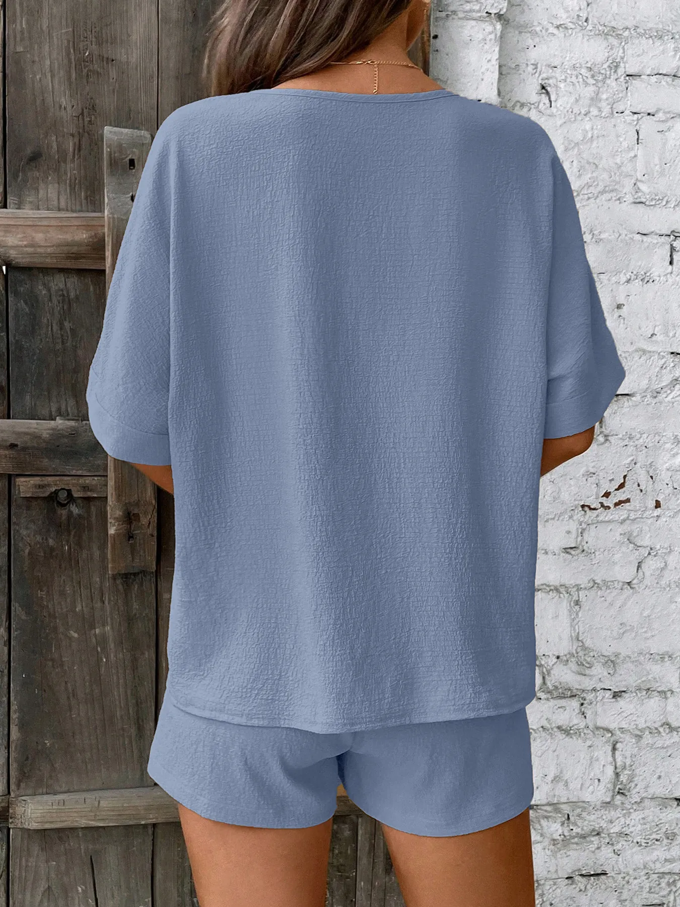Relaxed Fit V-Neck Top and Shorts Two-Piece Set - Image 19