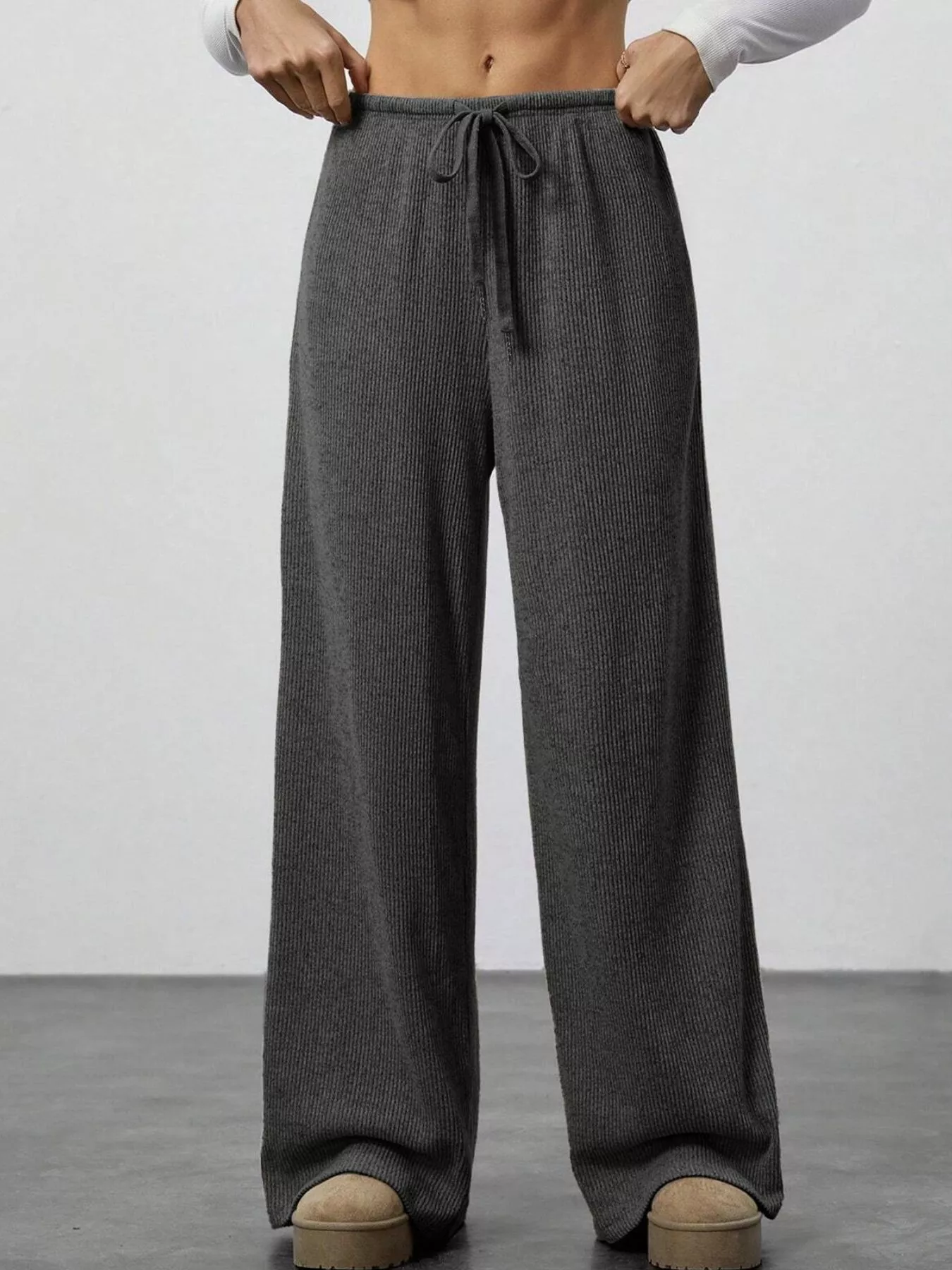 Relaxed Fit Wide Leg Pants - Image 9