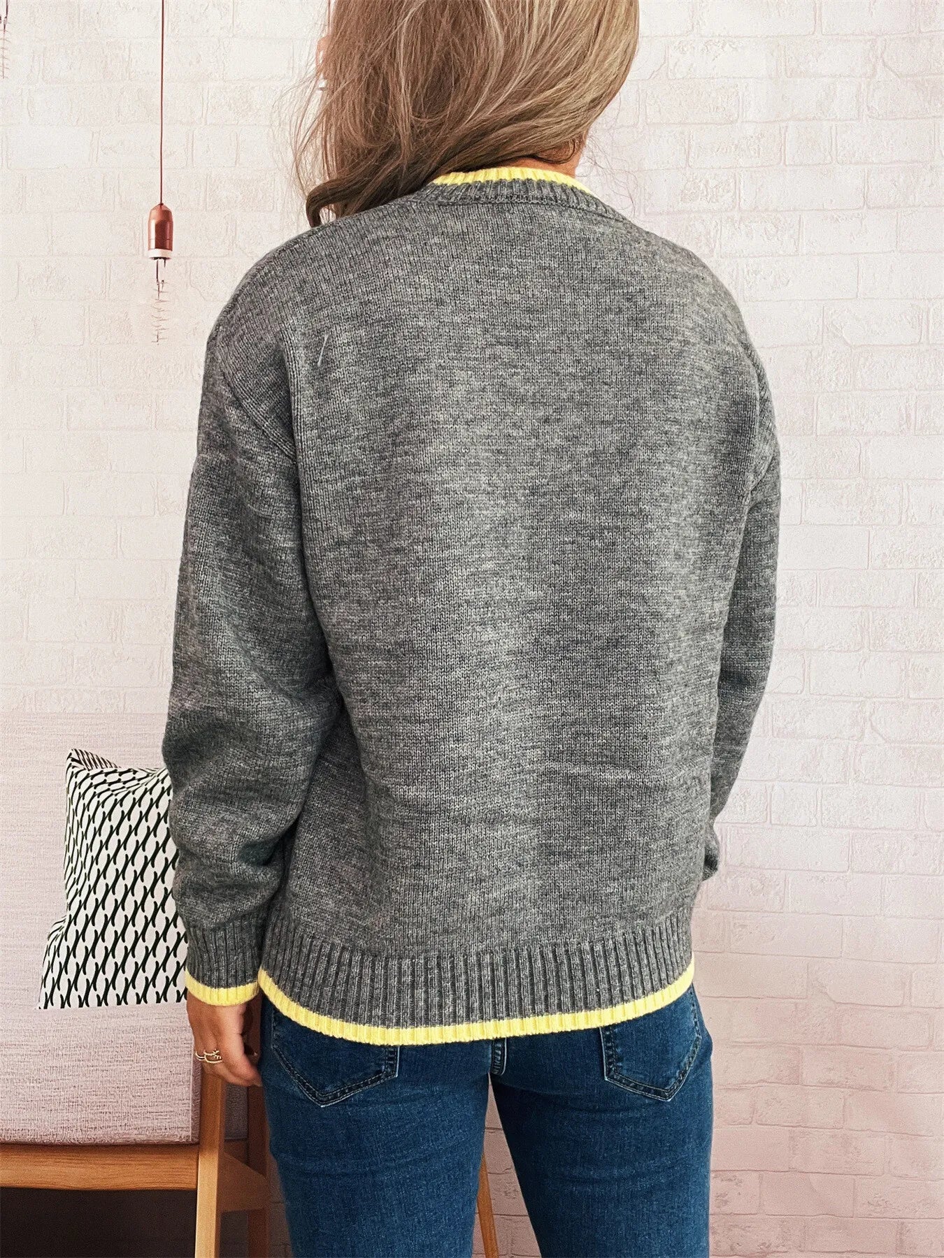 Ribbed Contrast Trim Long Sleeve Sweater - Image 5