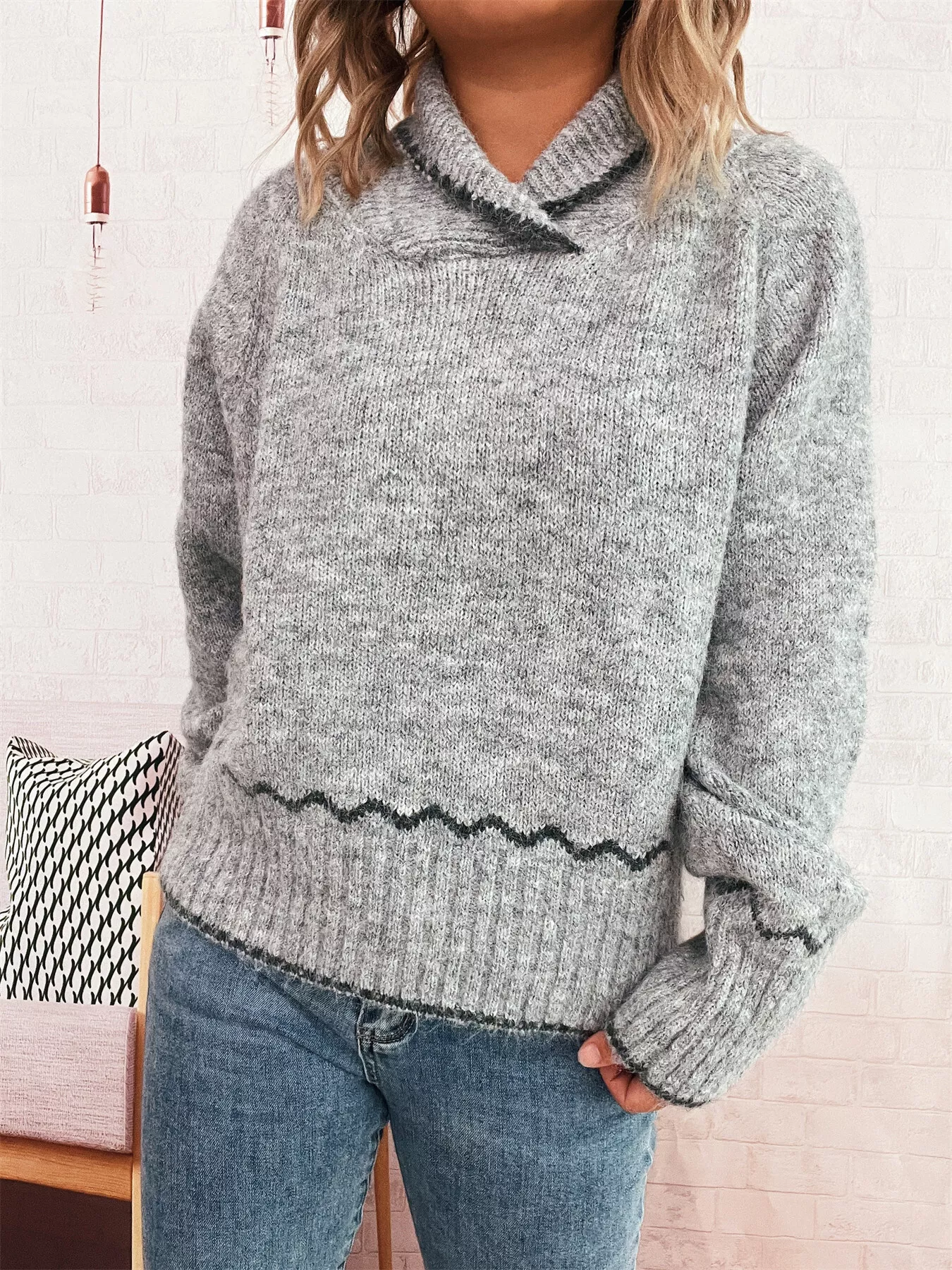 Ribbed Contrast Trim Long Sleeve Sweater - Image 12