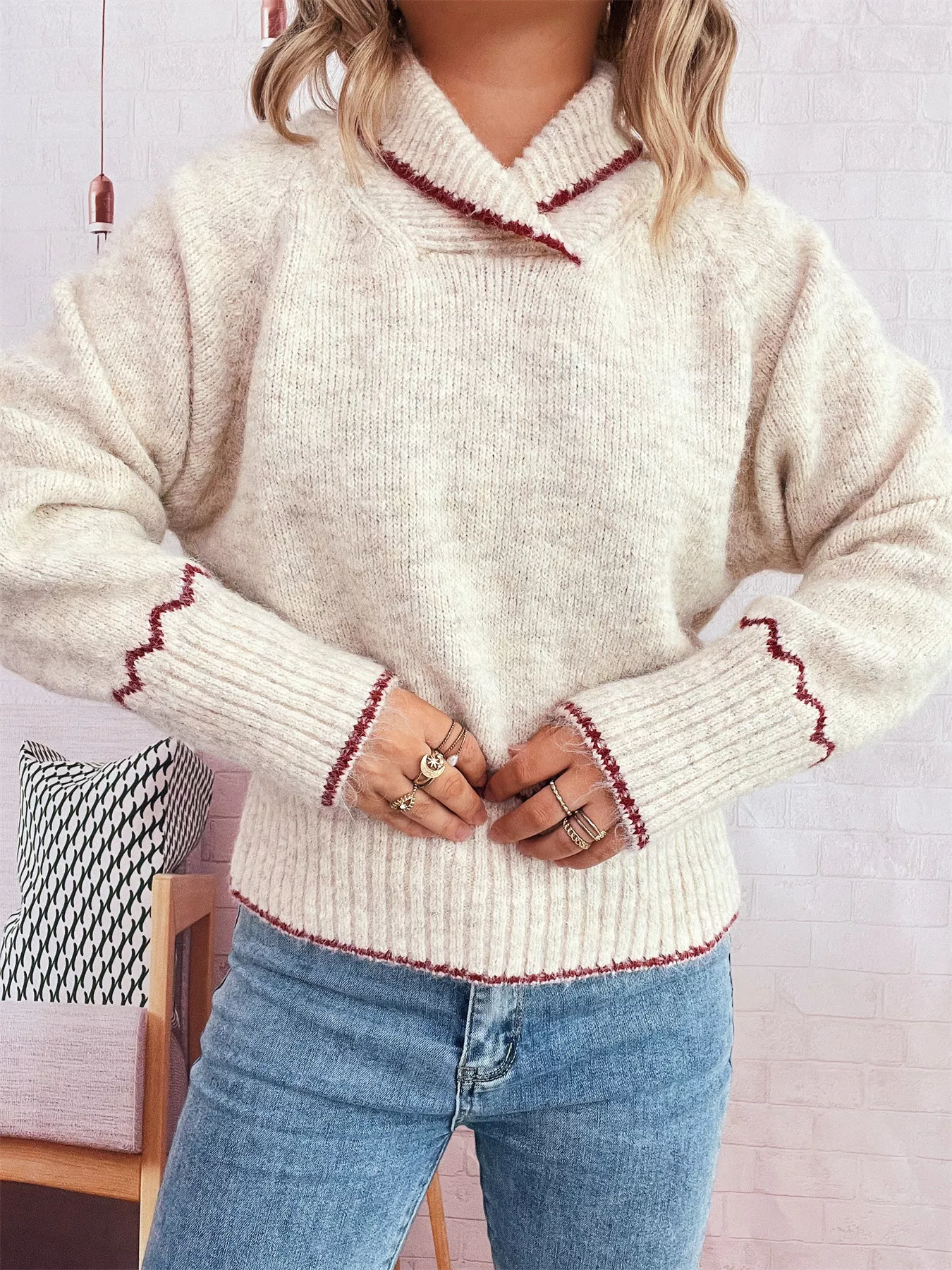 Ribbed Contrast Trim Long Sleeve Sweater - Image 4