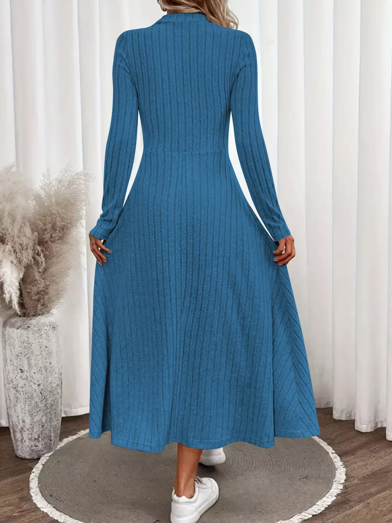 Ribbed Knit Long Sleeve Midi Dress - Image 3