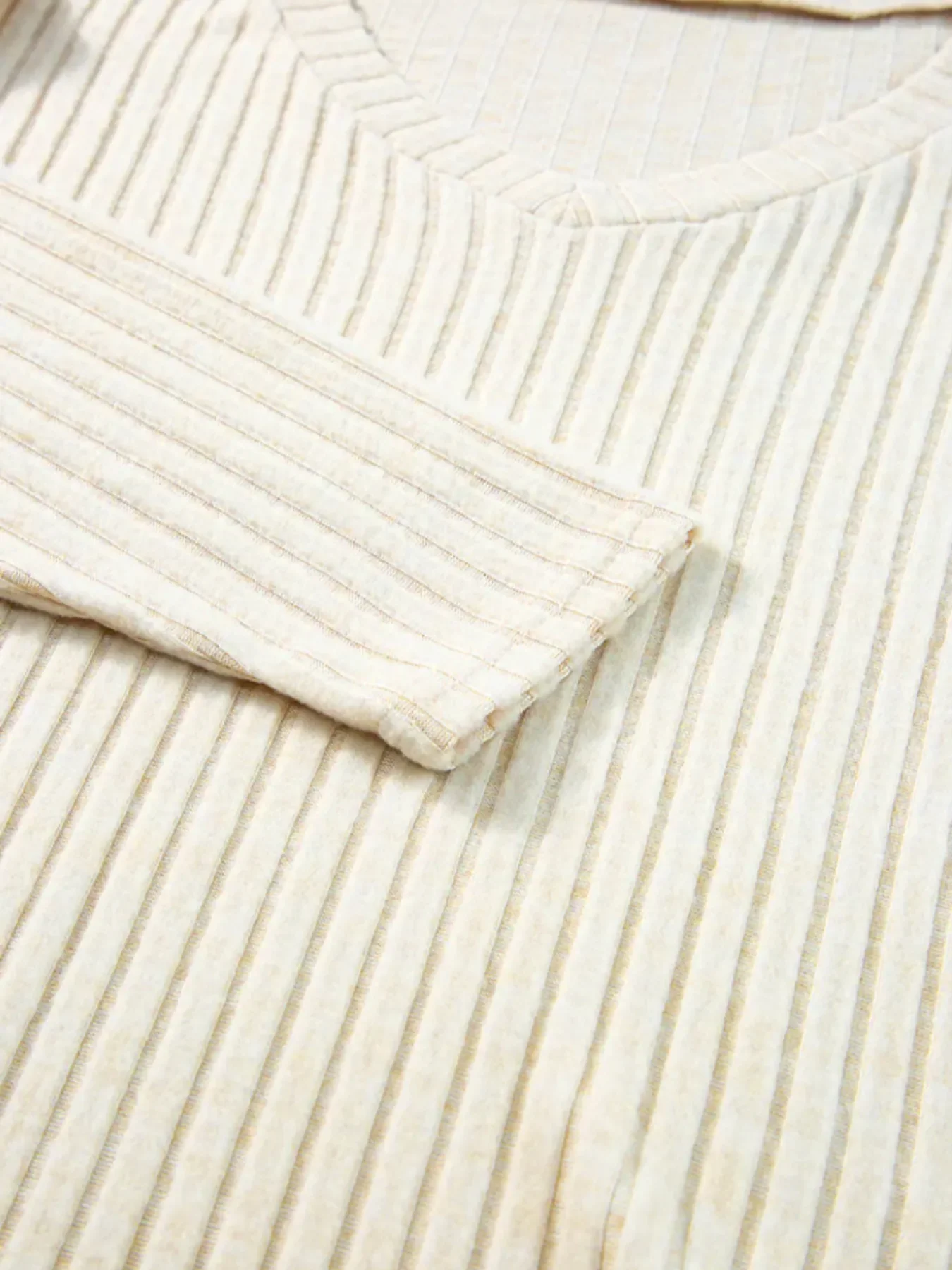 Ribbed Knit V-Neck Top and Pants Lounge Set - Image 6