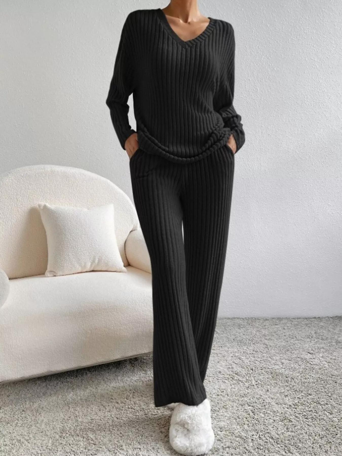 Ribbed Knit V-Neck Top and Pants Set - Image 9