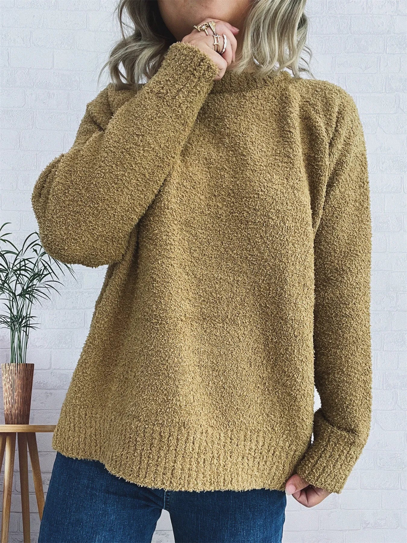 Round Neck Raglan Sleeve Sweater - Image 15