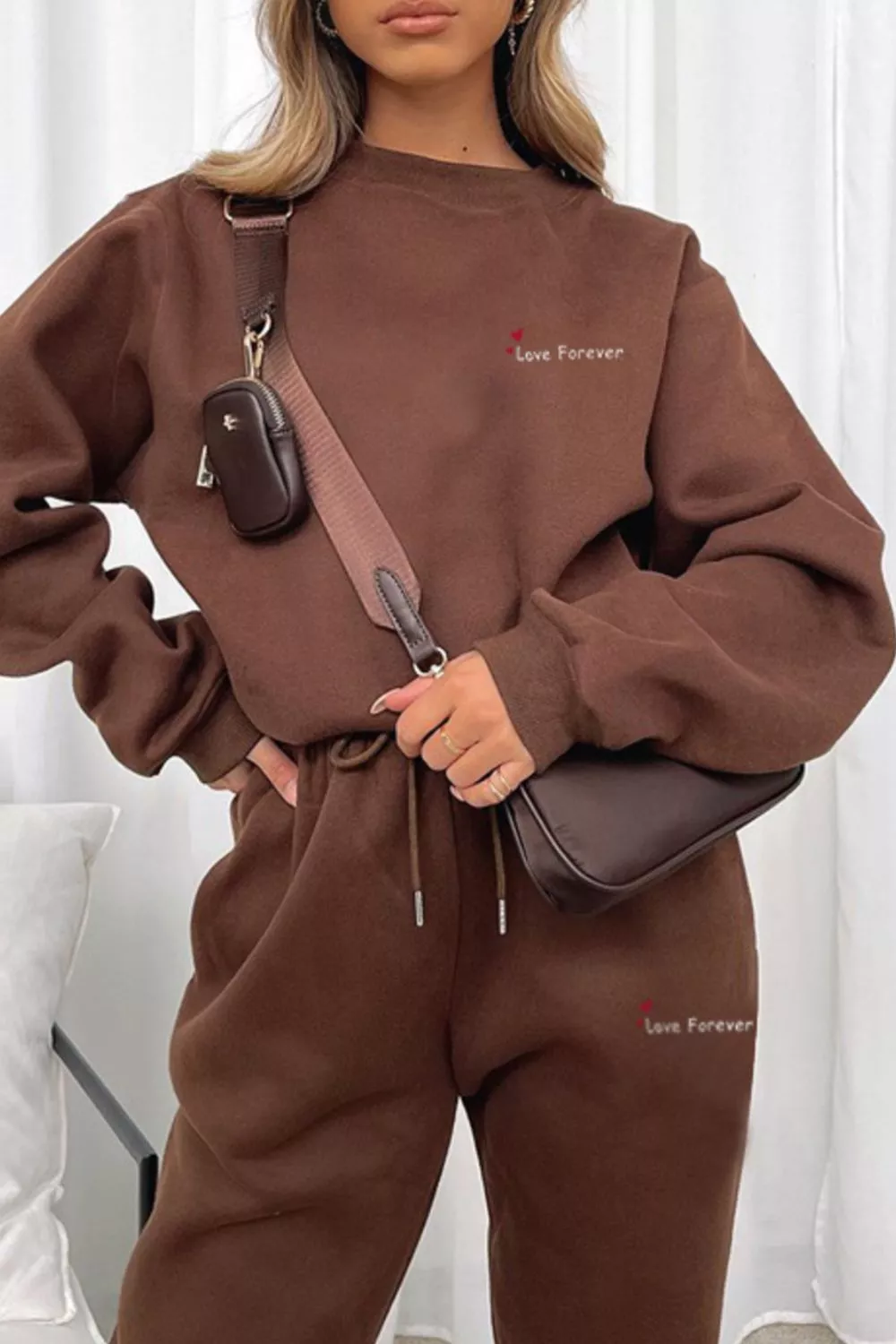 Round Neck Sweatshirt and Joggers Set - Image 2