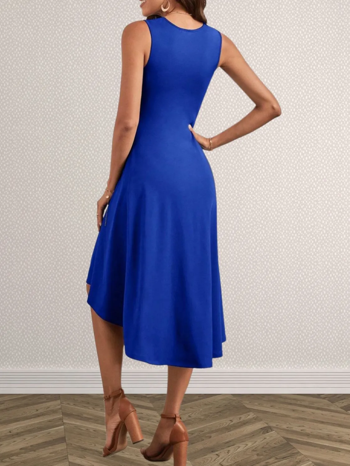 Ruched Round Neck Sleeveless Dress - Image 2