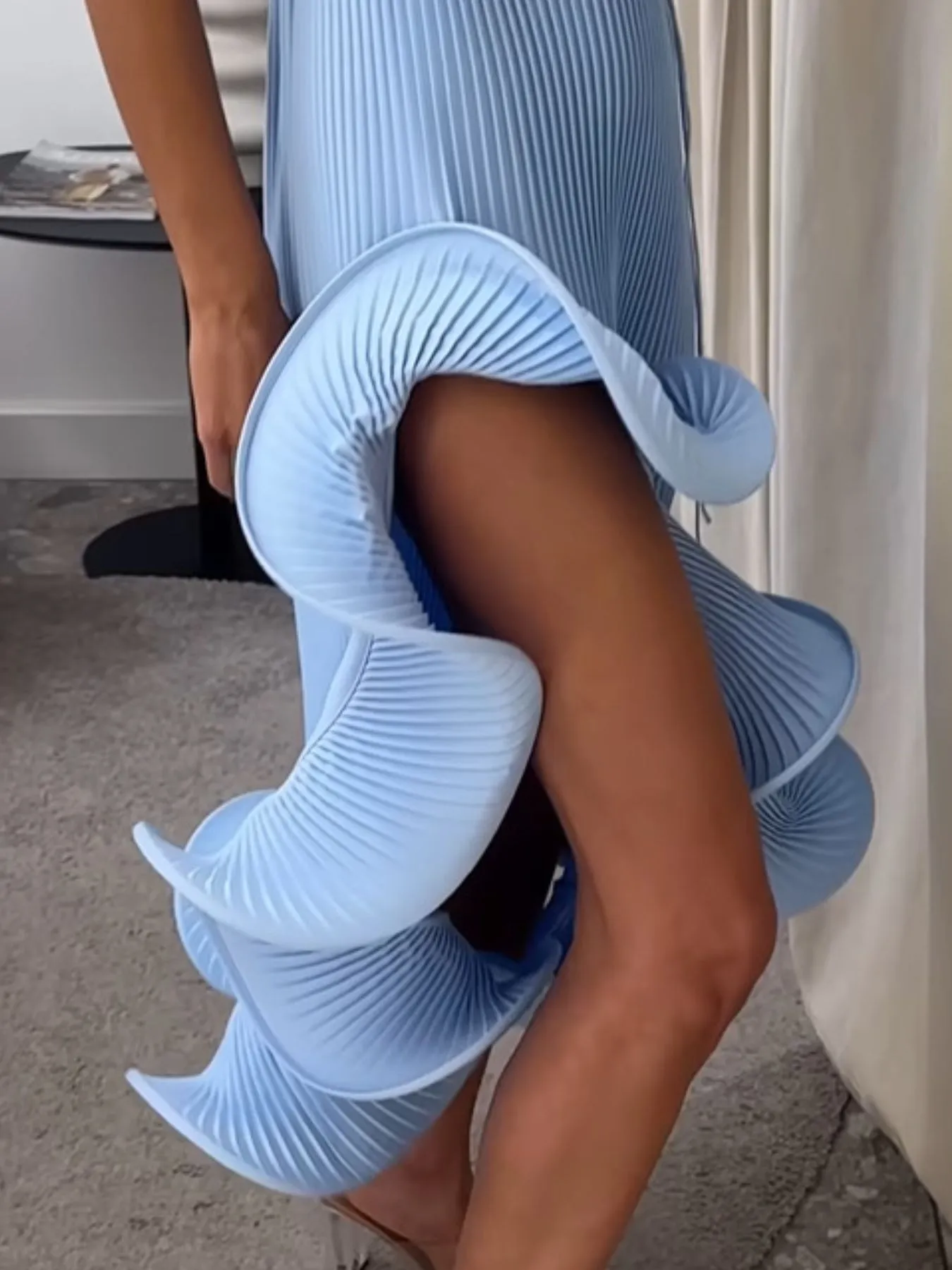 Ruffle Hem Ribbed Sleeveless Dress - Image 9