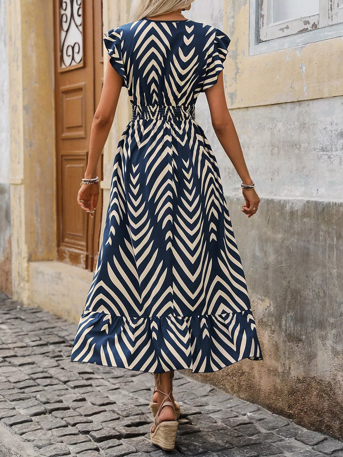 Ruffled Cap Sleeve Midi Dress - Image 11