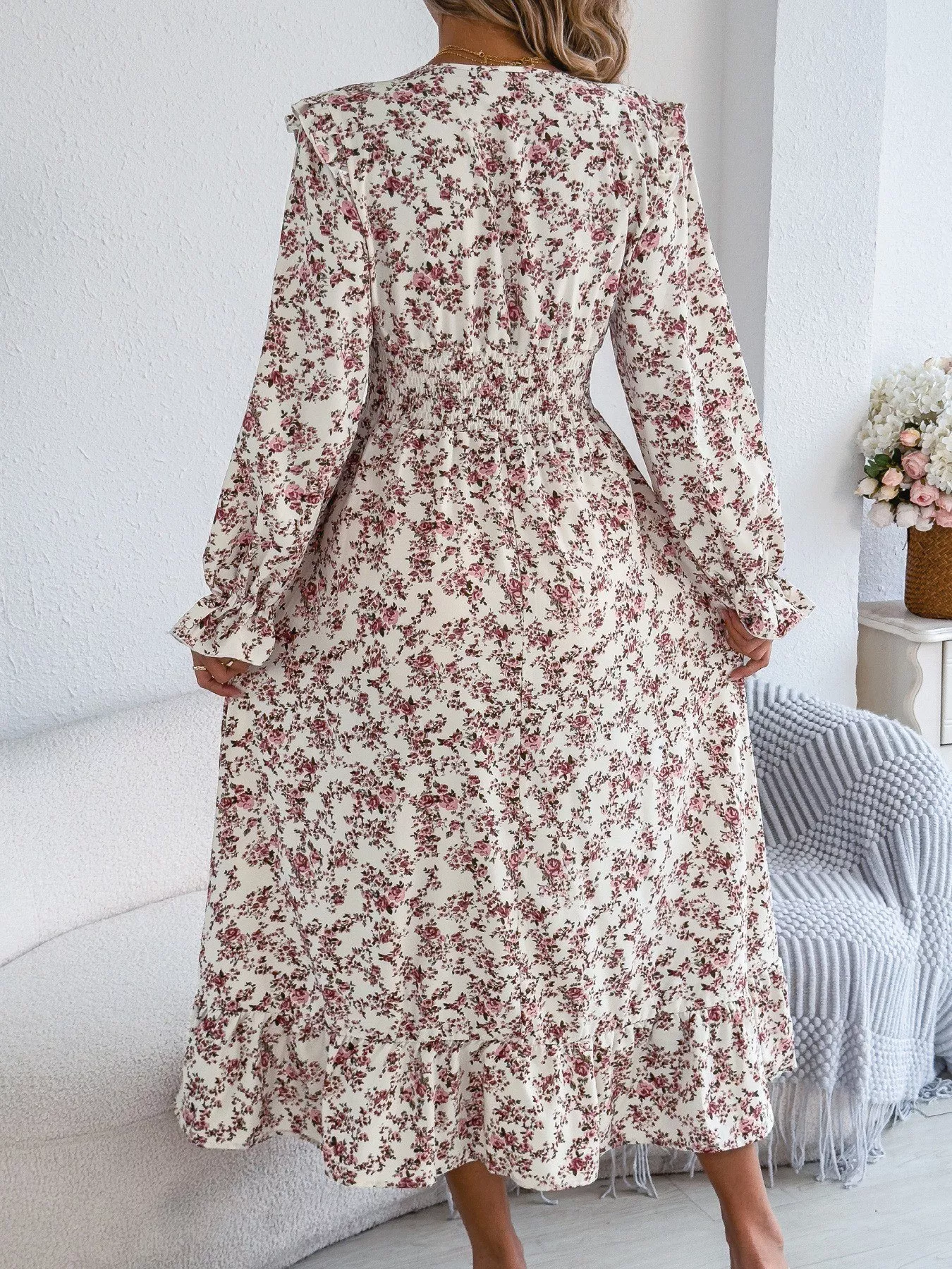 Ruffled Floral V-Neck Flounce Sleeve Dress - Image 3