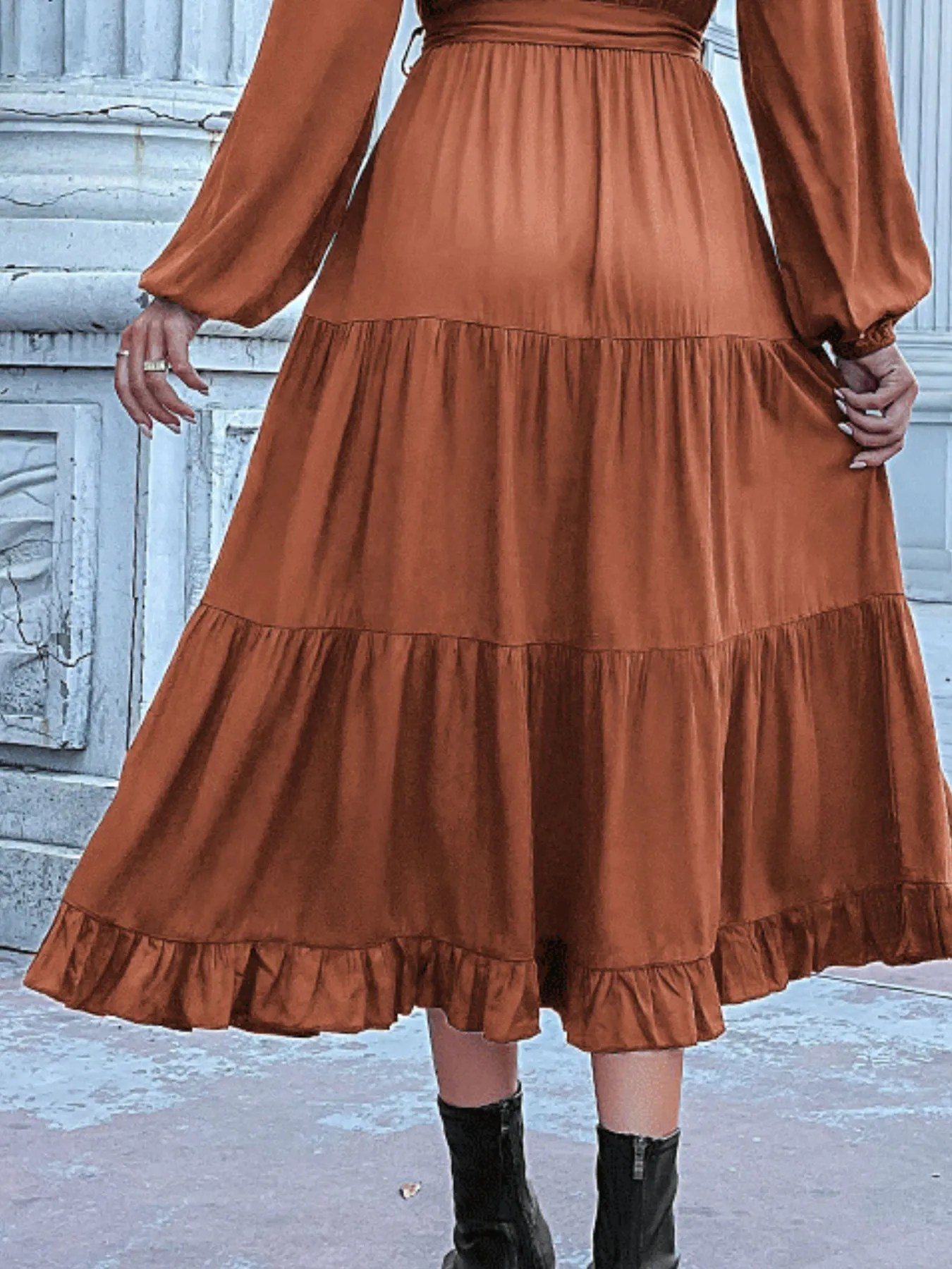 Ruffled Hem V-Neck Balloon Sleeve Dress - Image 17