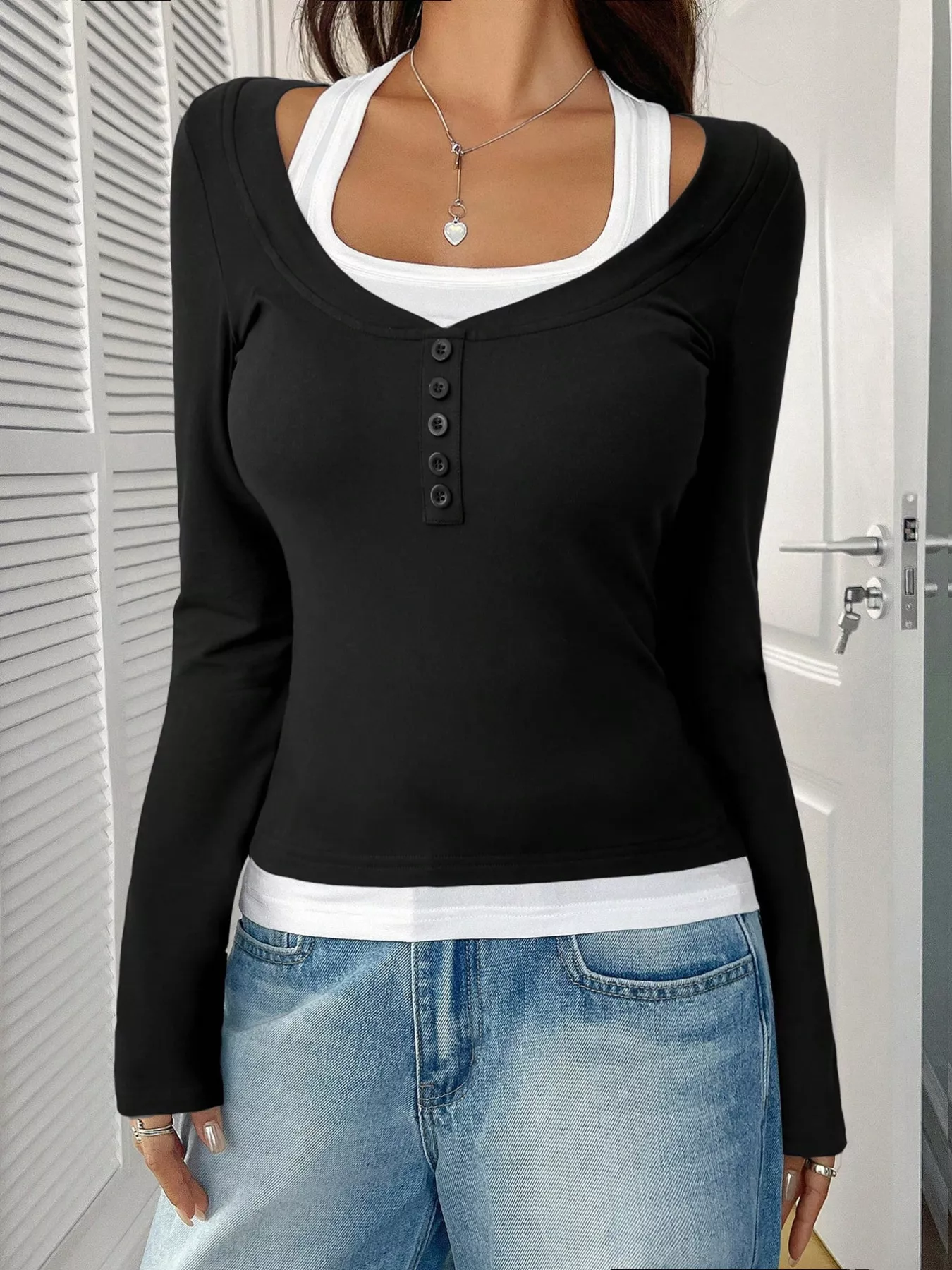 Scoop Neck Long Sleeve T-Shirt - Image 14