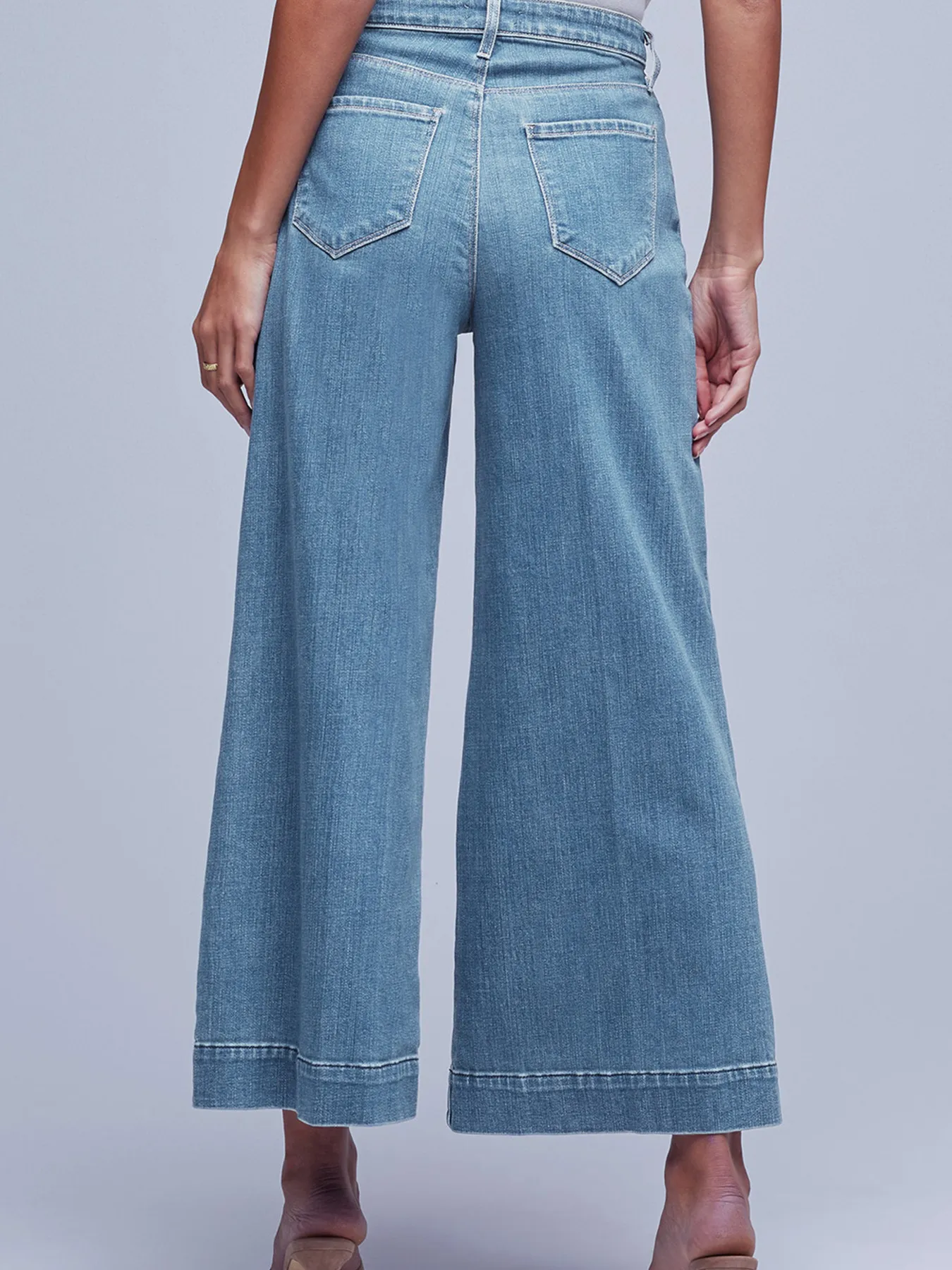 Seam Detail Flared Bottom Ankle Length Jeans - Image 25