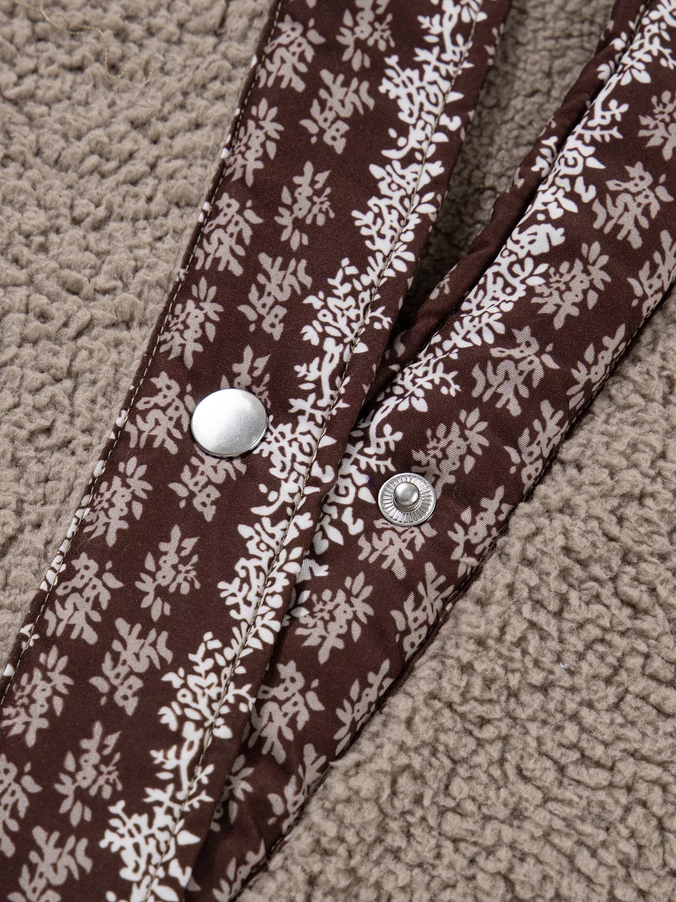 Side Bows Sherpa Fleece Vest - Image 8