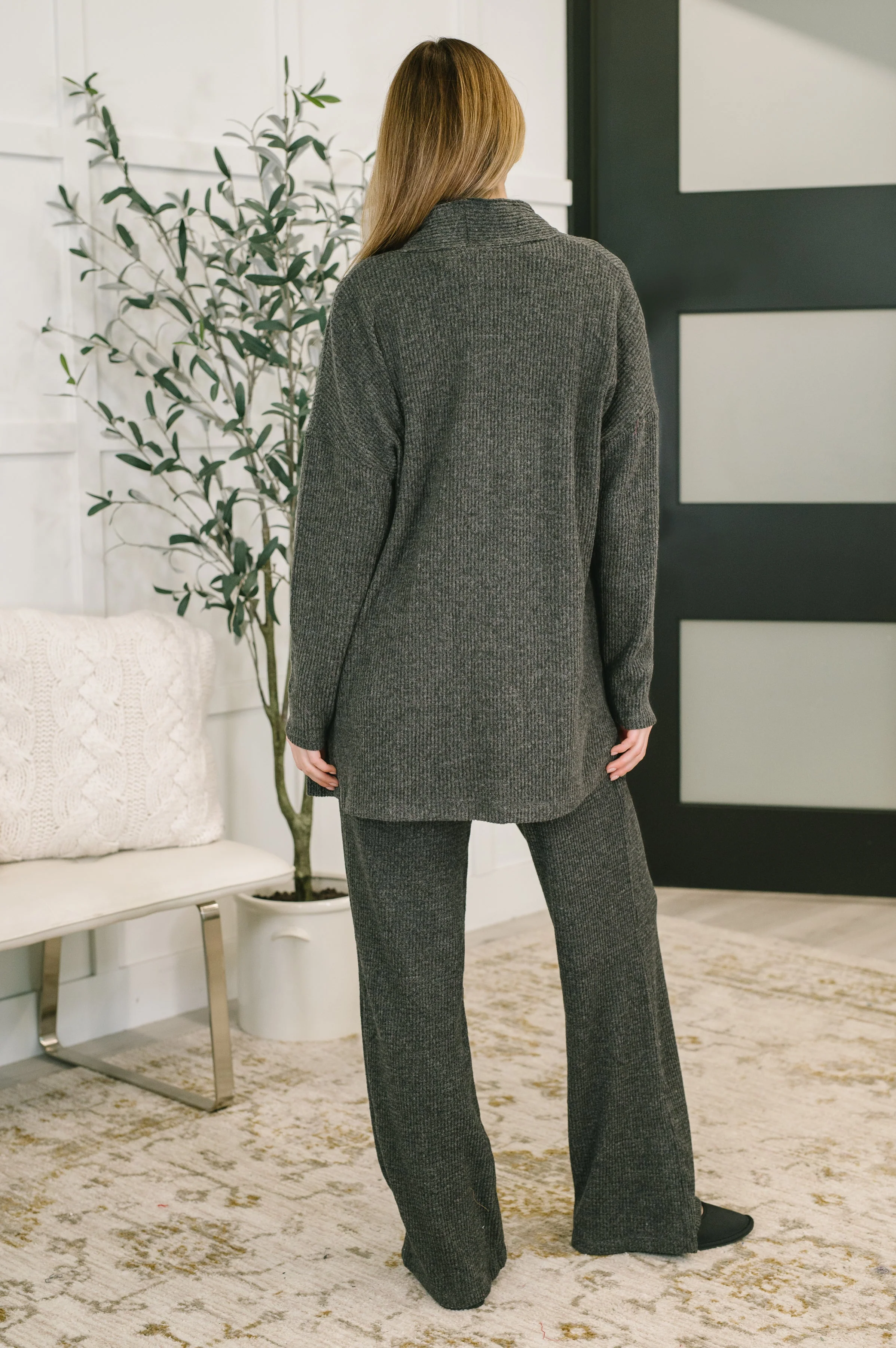Signature Open Front Cardigan Set in Black - Image 4