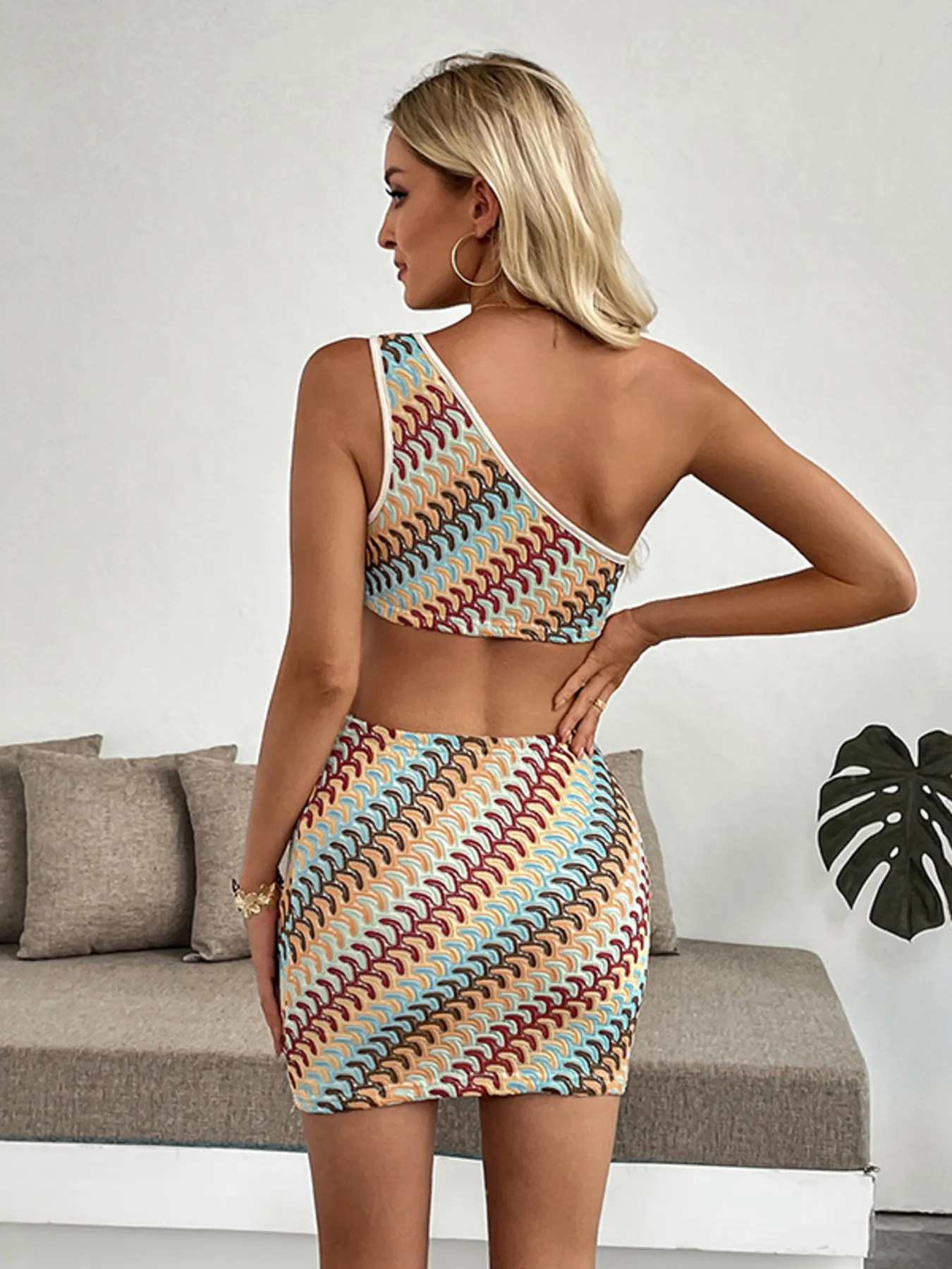 Single Shoulder Cutout Mini Dress - Image 4