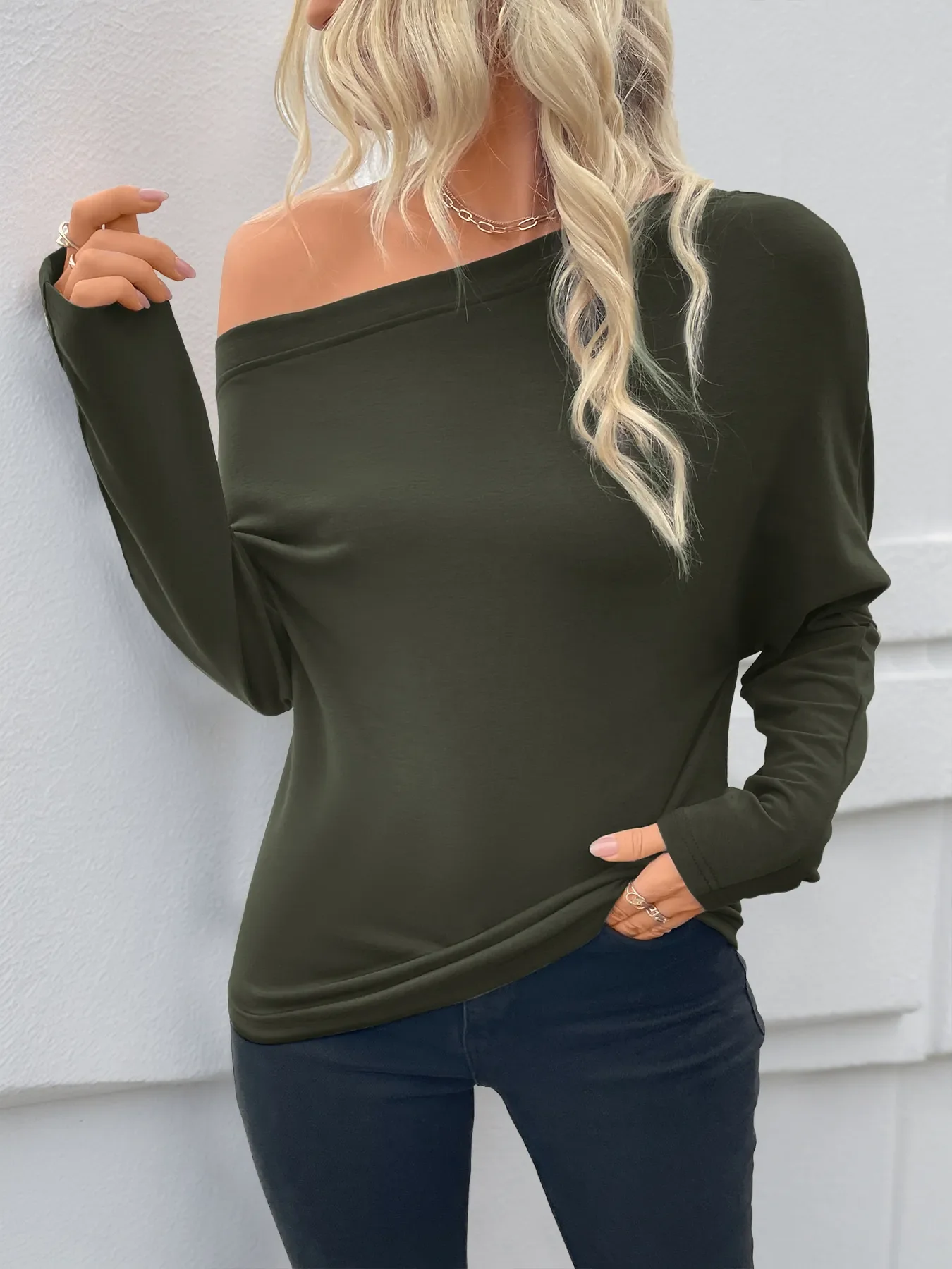 Single Shoulder Long Sleeve T-Shirt - Image 2