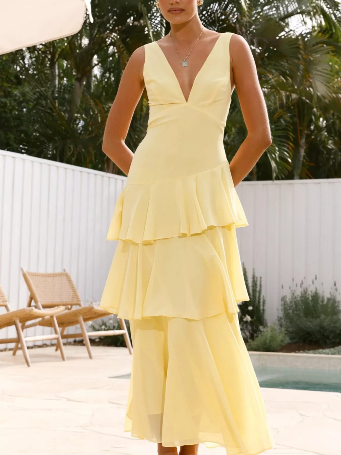 Sleeveless Ruffled Layered Backless Maxi Dress - Image 3