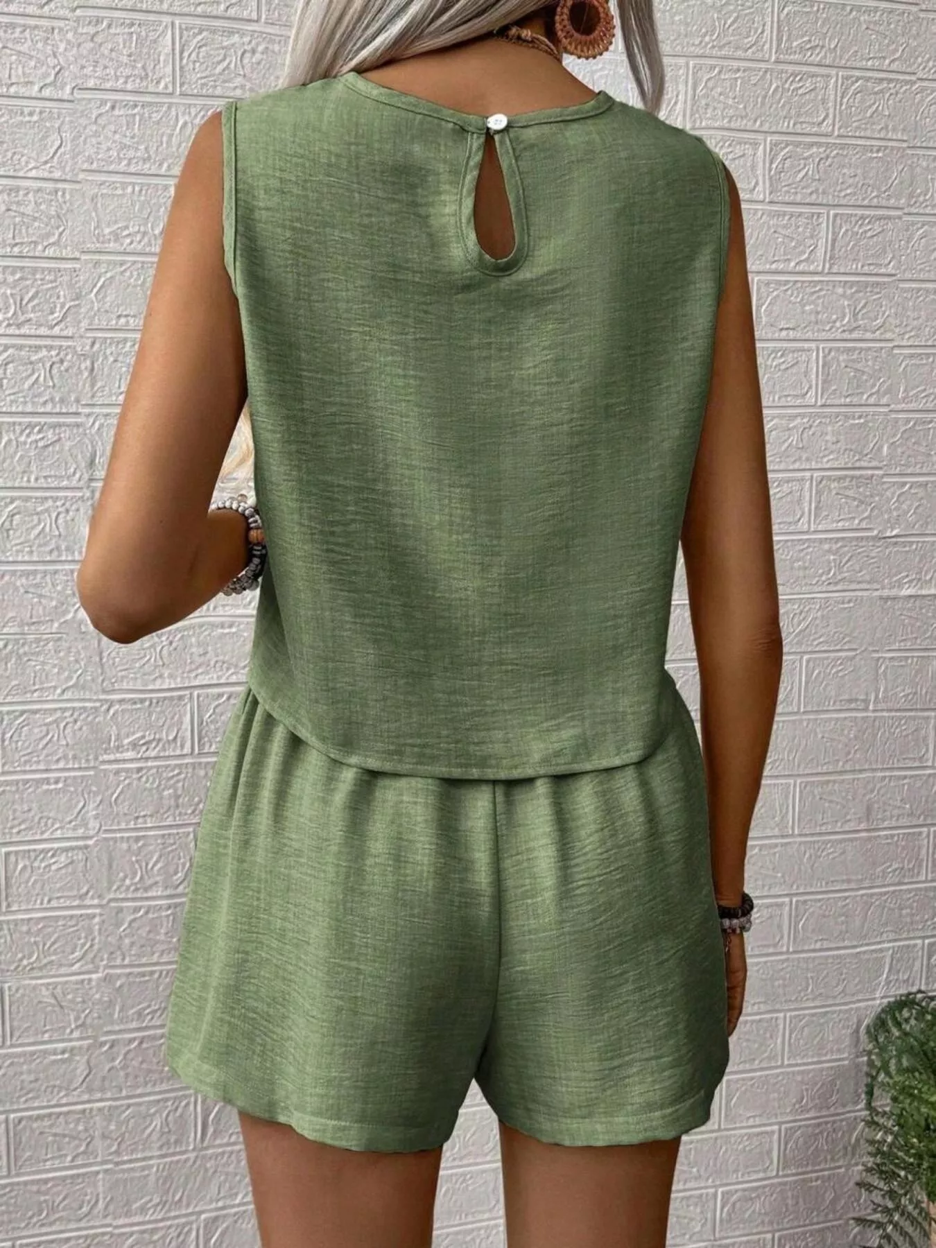 Sleeveless Top and Shorts Casual Set - Image 23