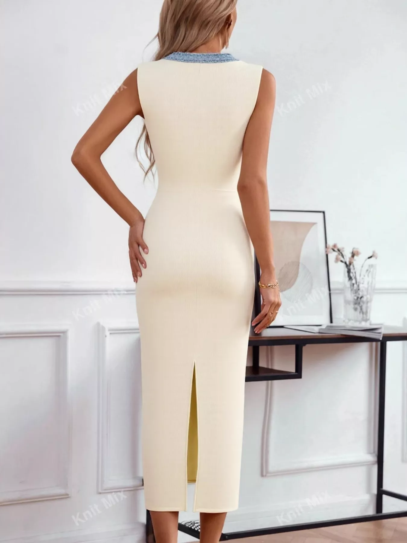 Slit Contrast Notched Sleeveless Dress - Image 2