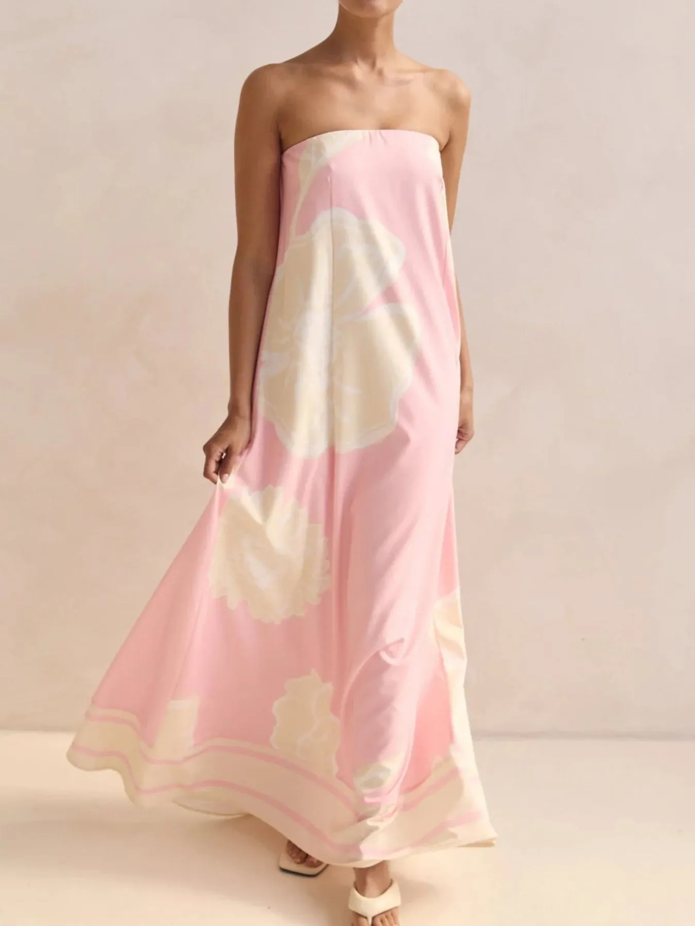 Smocked Printed Tube Maxi Dress - Image 23