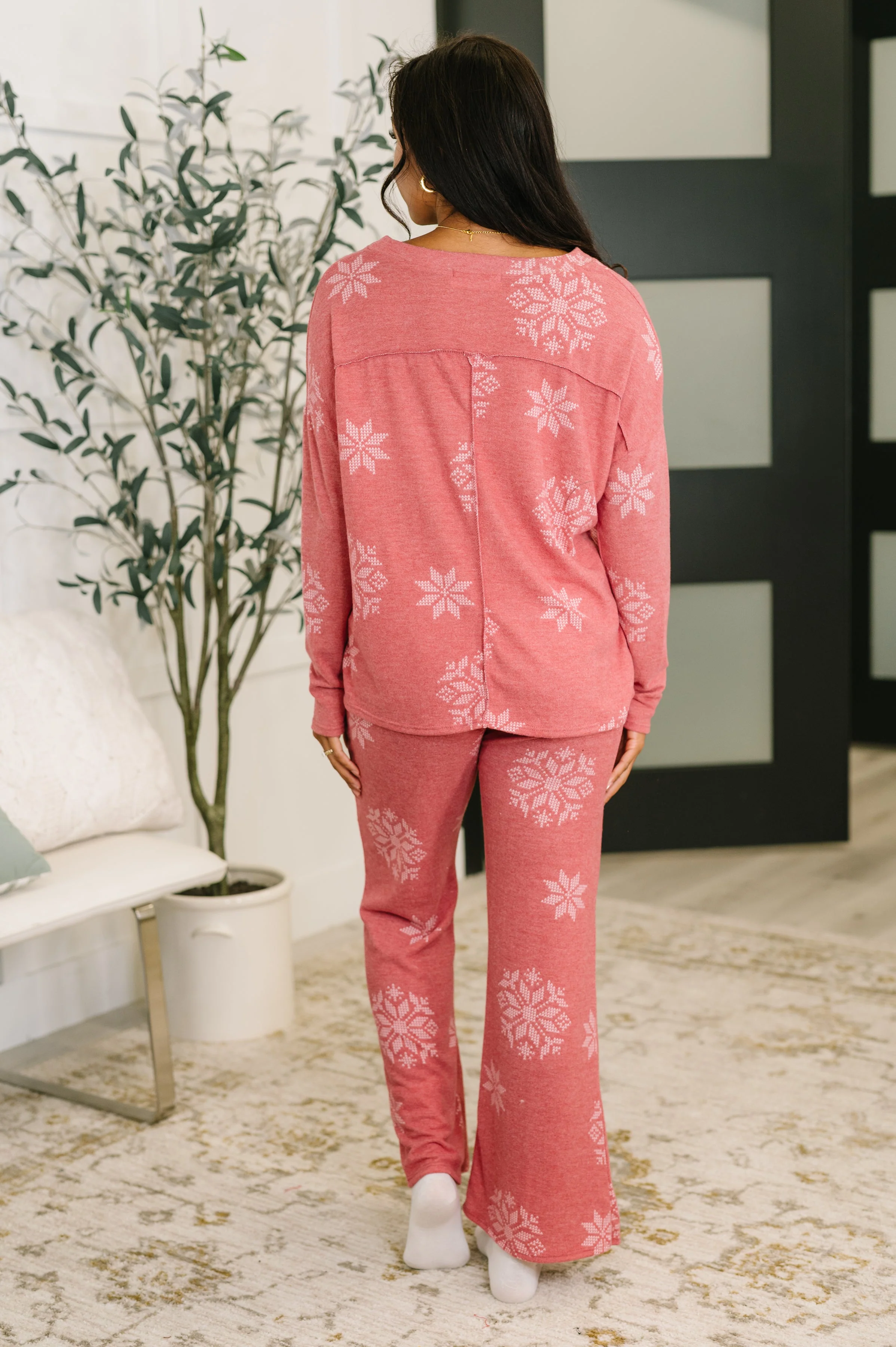 Snowflake Sniffles Pajama Set in Red - Image 4