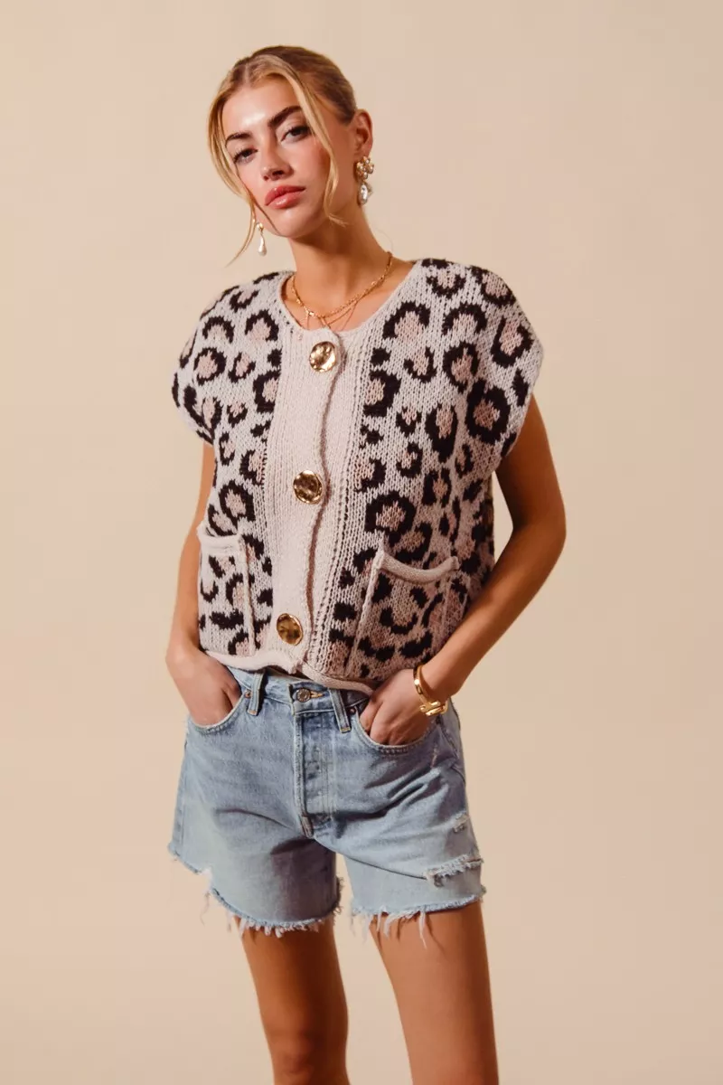 SO ME Big Metal Button Front Leopard Sweater Vest Top - Image 6