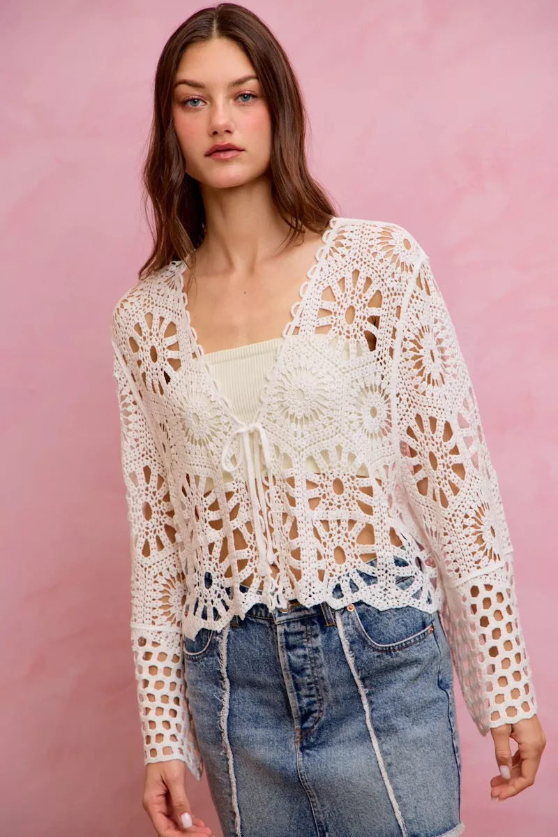 SO ME Floral Pattern Crochet Knit Tie Front Crop Cardigan - Image 9