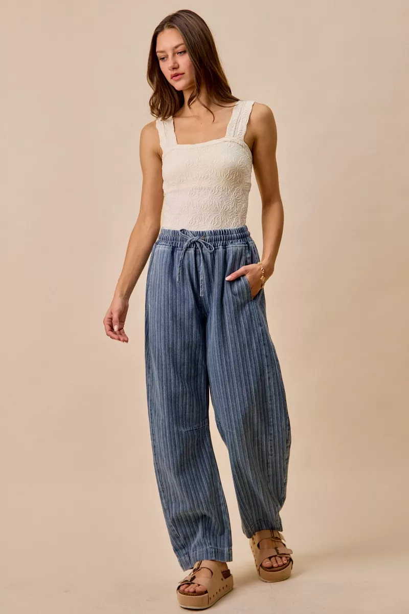 SO ME Stripe Denim Barrel Jeans Drawstring Waistband - Image 11