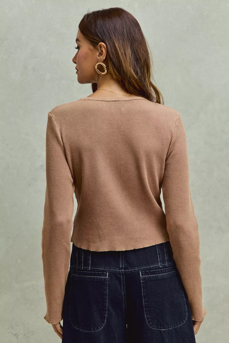 SO ME Vintage Washed Lace Crop Thermal Washed Knit Top - Image 14