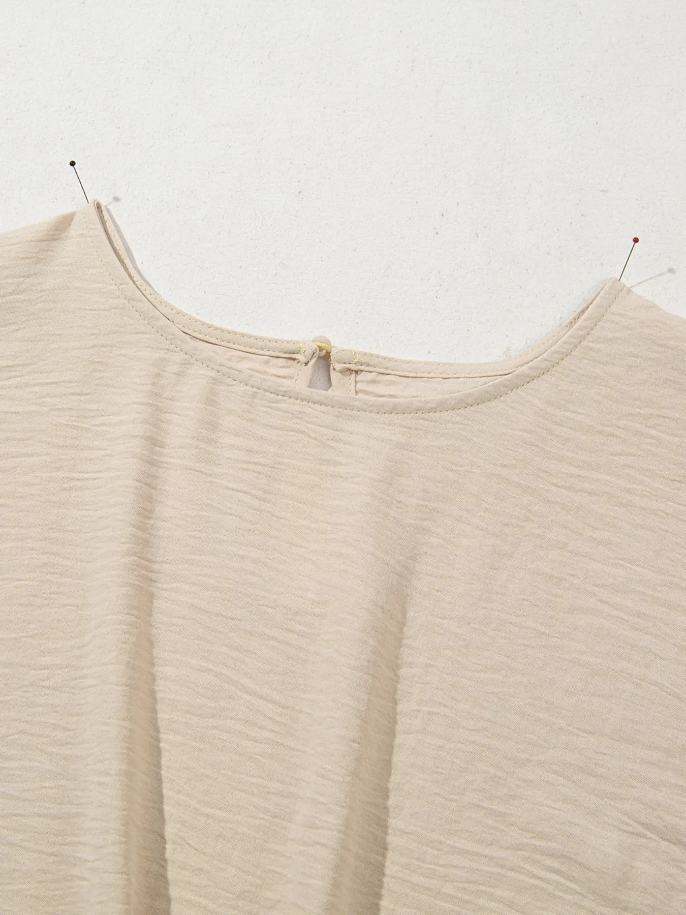 Solid Color Knotted Hem Short Sleeve Blouse - Image 7