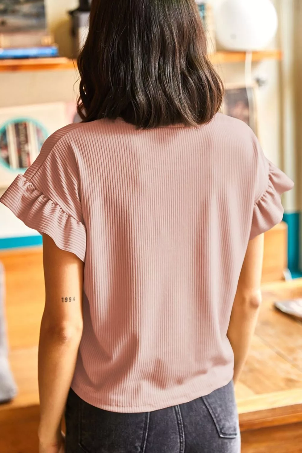Solid Color Ribbed Ruffled Short Sleeve T Shirt - Image 5