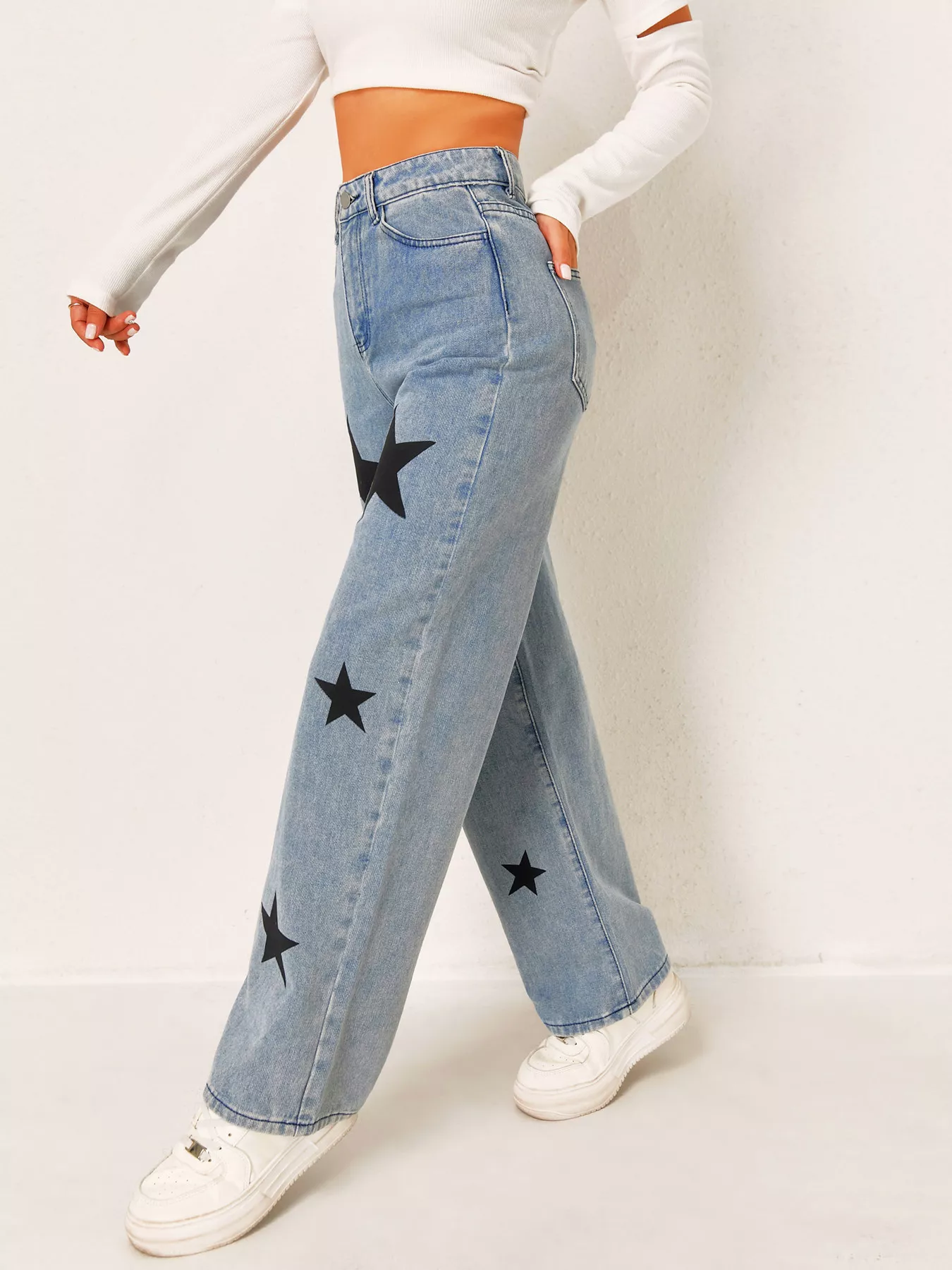 Star High Waist Wide Leg Jeans - Image 3