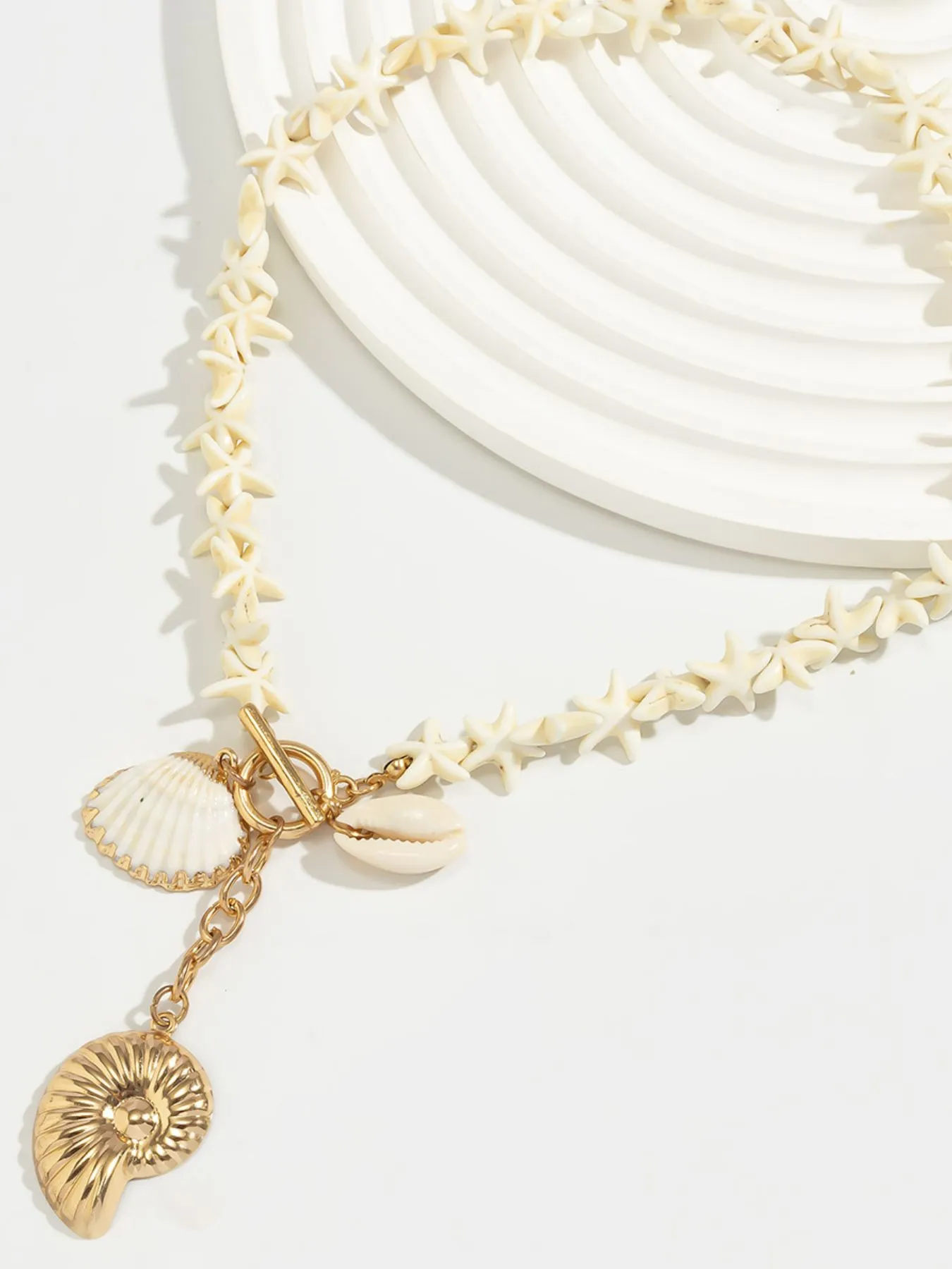 Starfish Shell Pendant Necklace - Image 4