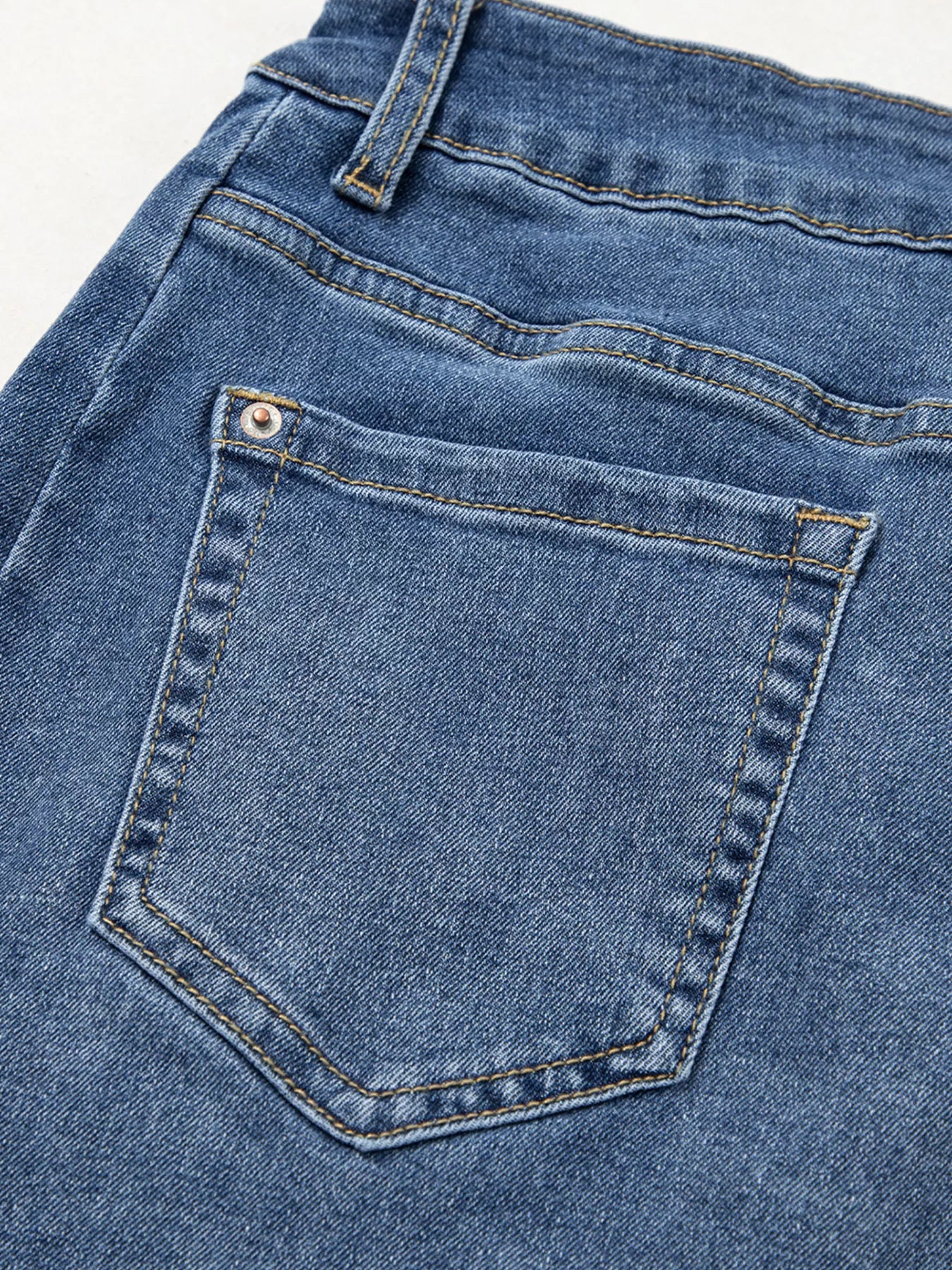 Stitched Raw Hem Wide Leg Loose Jeans - Image 9