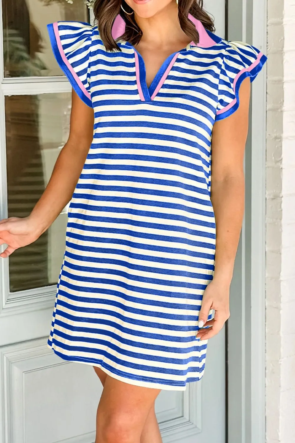 Stripe Print Contrast Collar Split Neck Flutter Sleeve Dress - Image 14