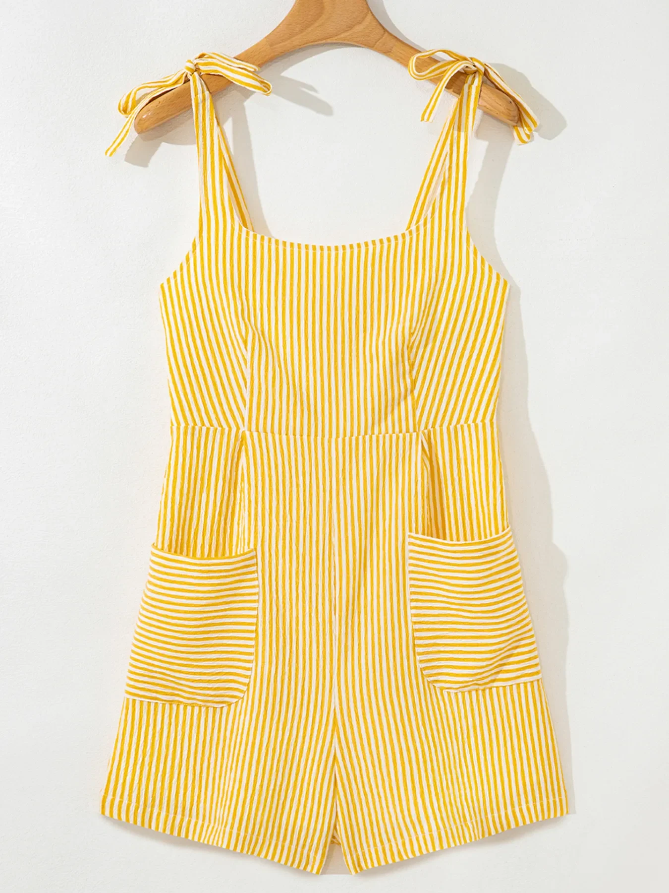 Stripe Shoulder Tie Smocked Back Casual Romper - Image 6