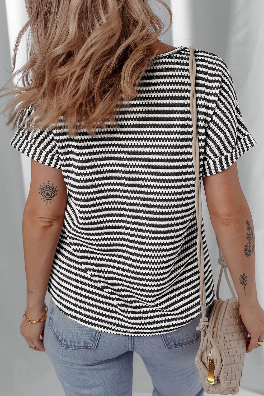 Stripe Textured Knit Notched Neck Cuffed Short Sleeve Top - Image 5