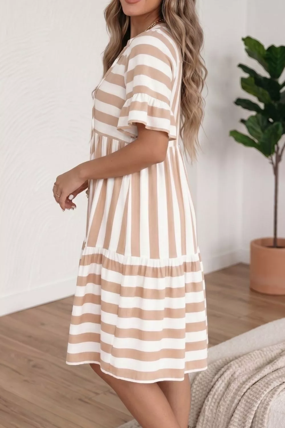 Stripe Tie V Neck Ruffle Trim Short Sleeve Flared Summer Dress - Image 2