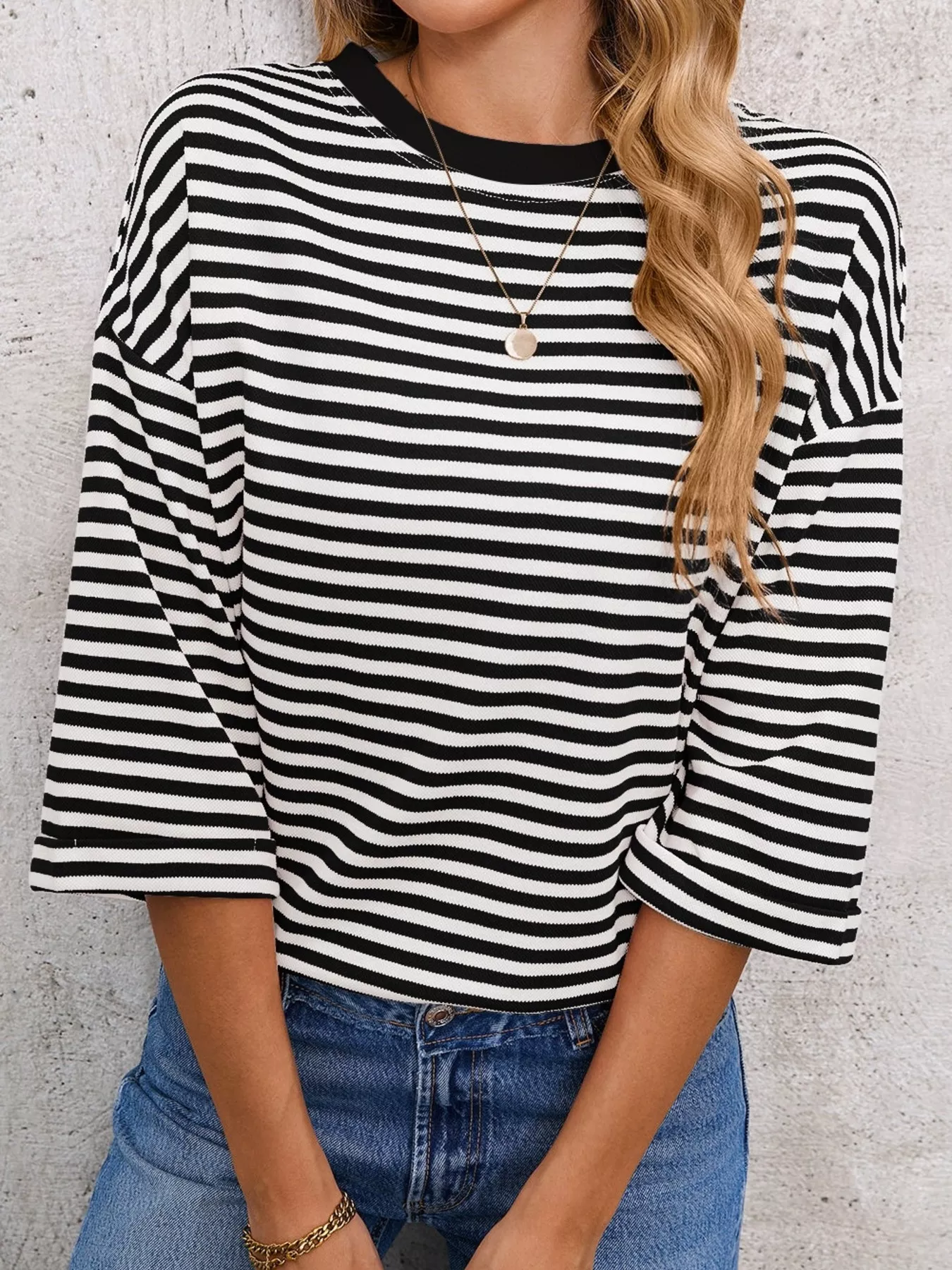 Striped Back Bow Tie T-Shirt - Image 9