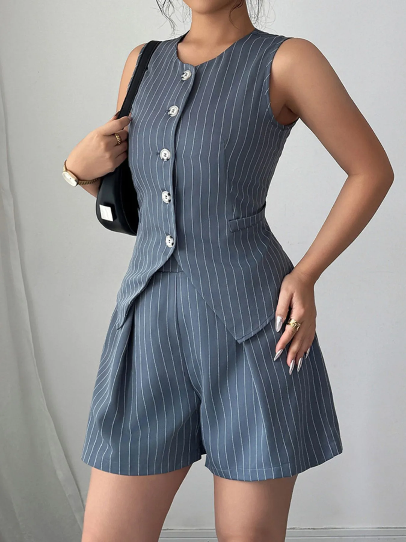 Striped Button Up Vest and Shorts Set - Image 4