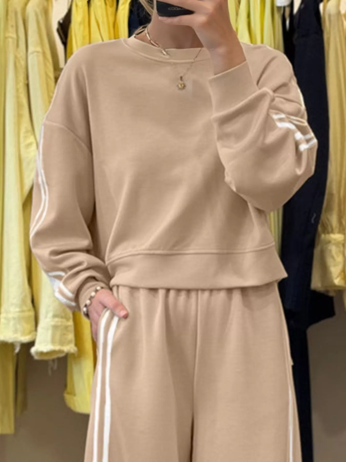 Striped Detail Crewneck Top and Elastic Sweatpants 2pcs Set - Image 5